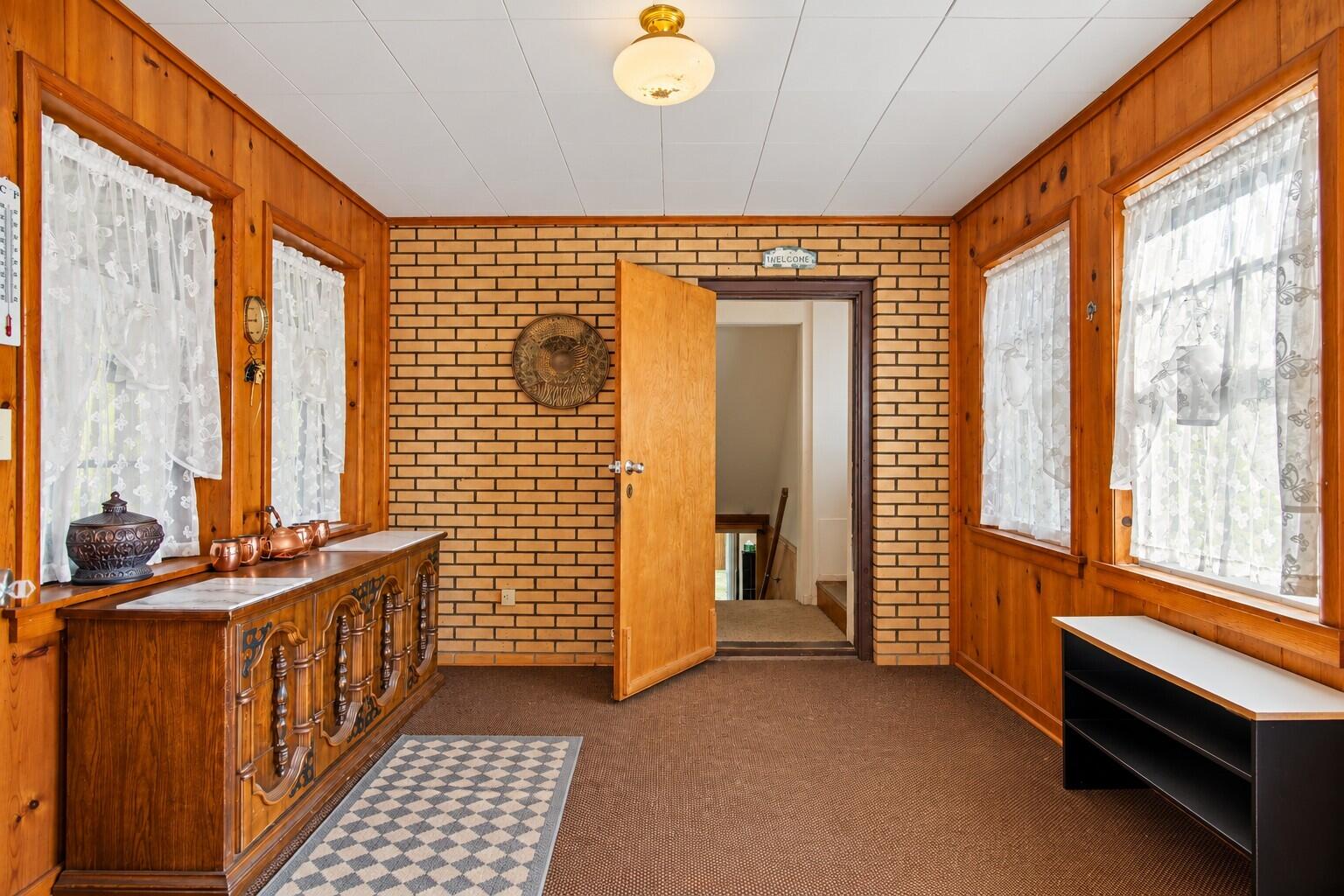 1455 Lancashire Drive SE Grand Rapids MI 49508