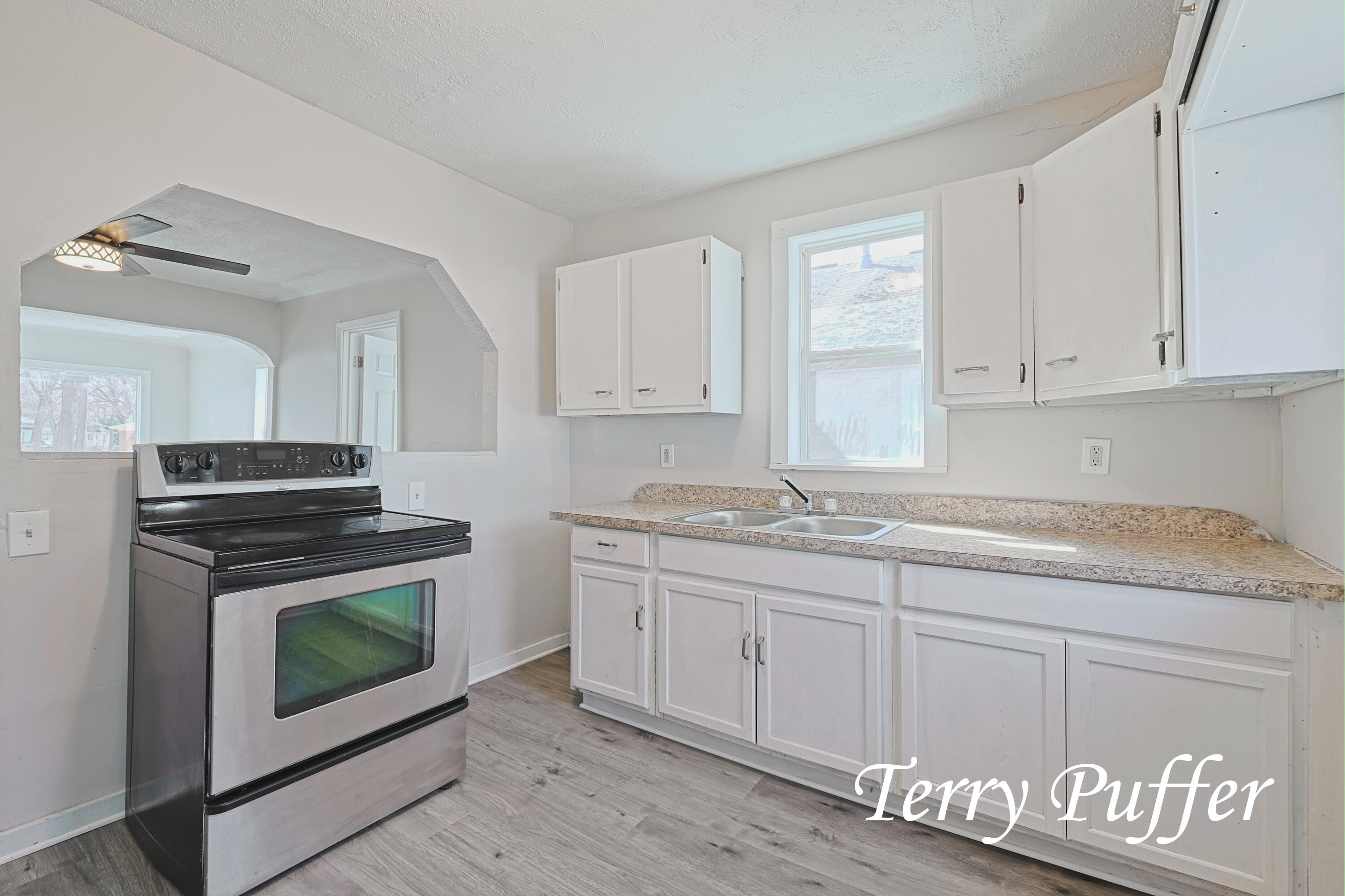 2913 Howden Street Muskegon MI 49444