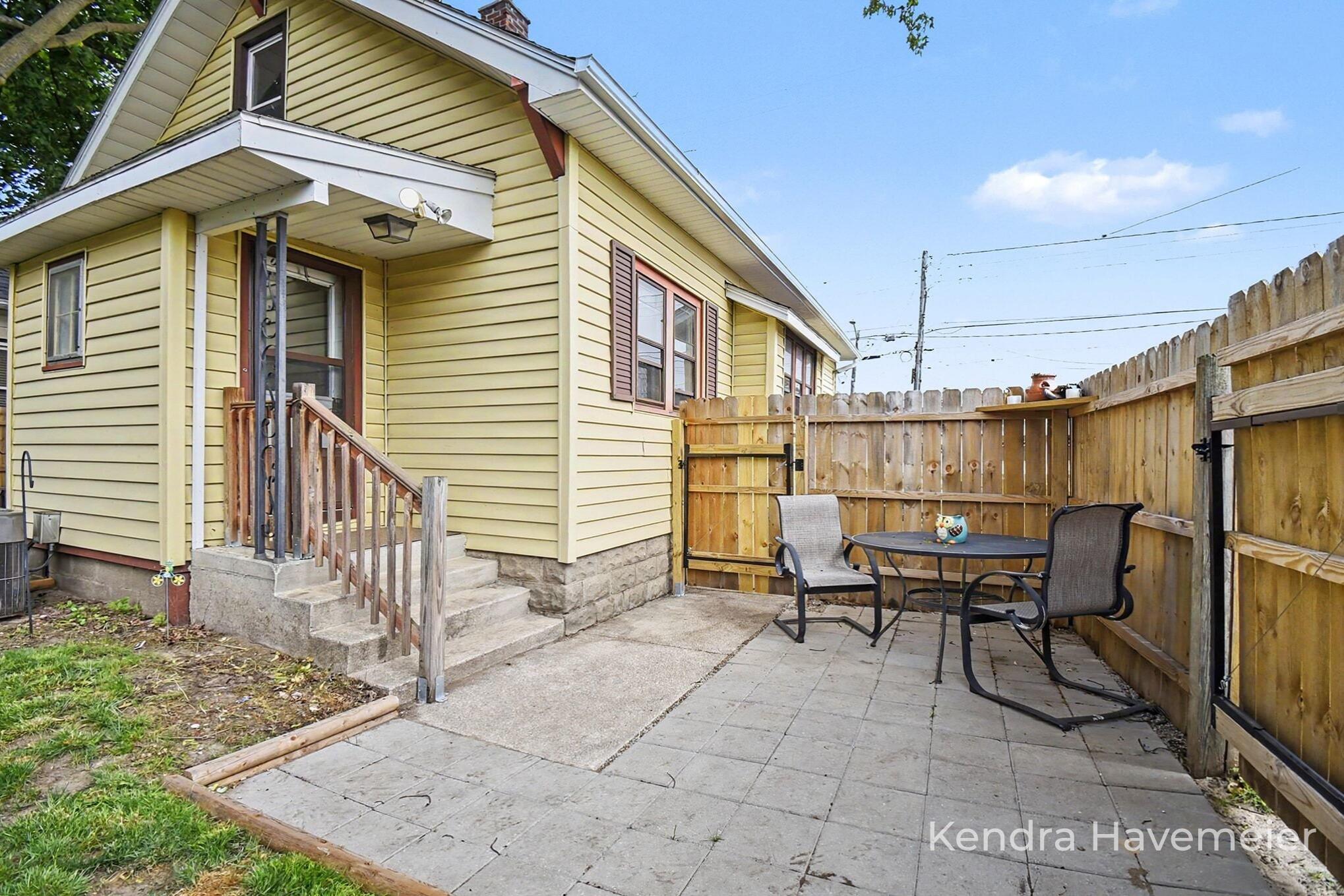812 Richmond Street NW Grand Rapids MI 49504