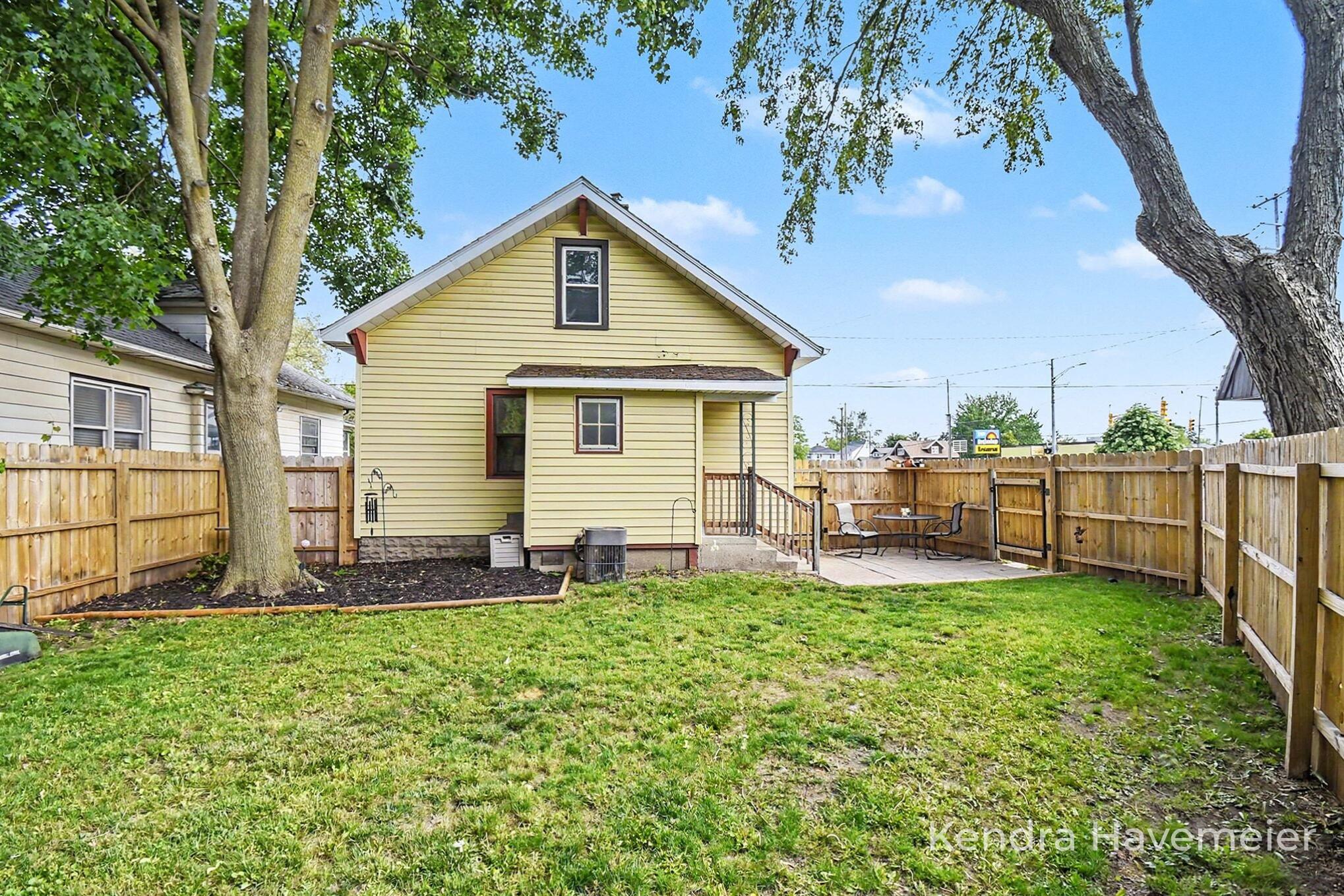 812 Richmond Street NW Grand Rapids MI 49504