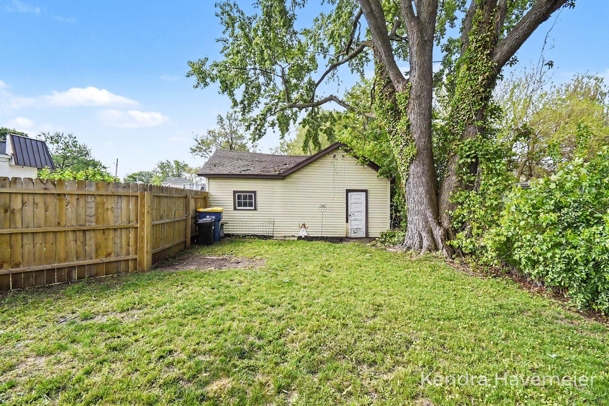 812 Richmond Street NW Grand Rapids MI 49504