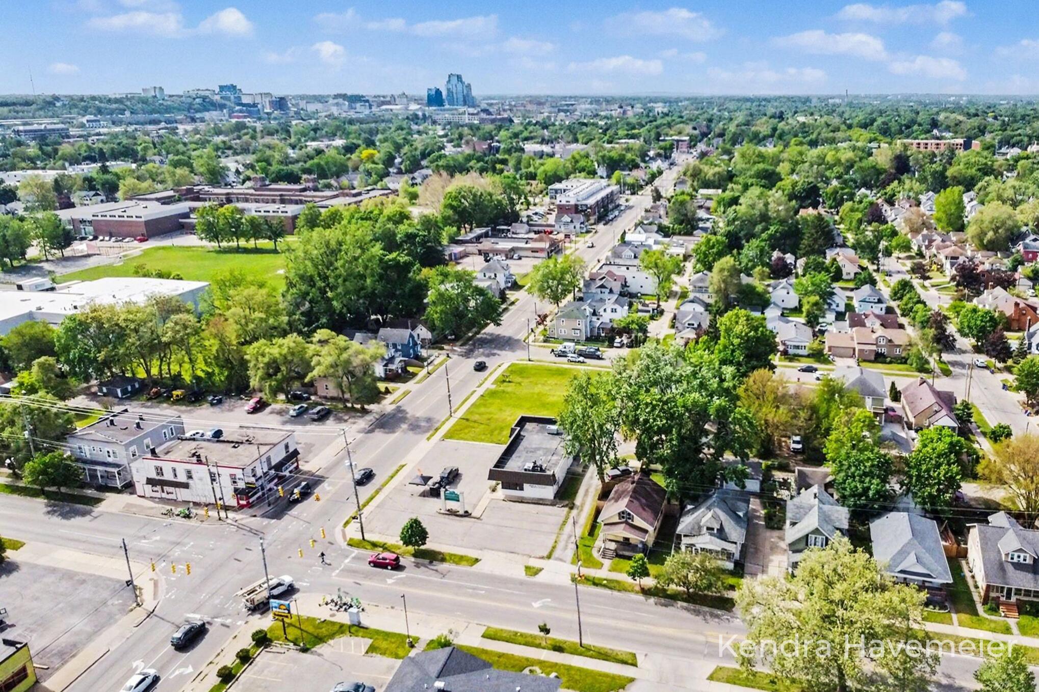 812 Richmond Street NW Grand Rapids MI 49504
