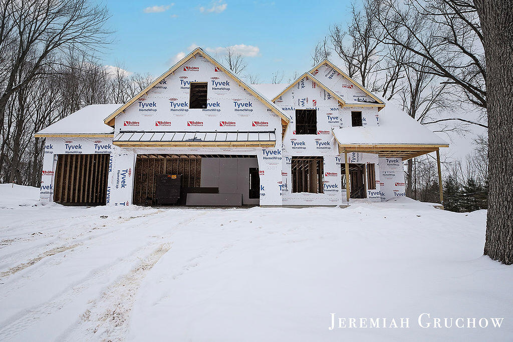 2389 Dunnigan Avenue NE Grand Rapids MI 49525