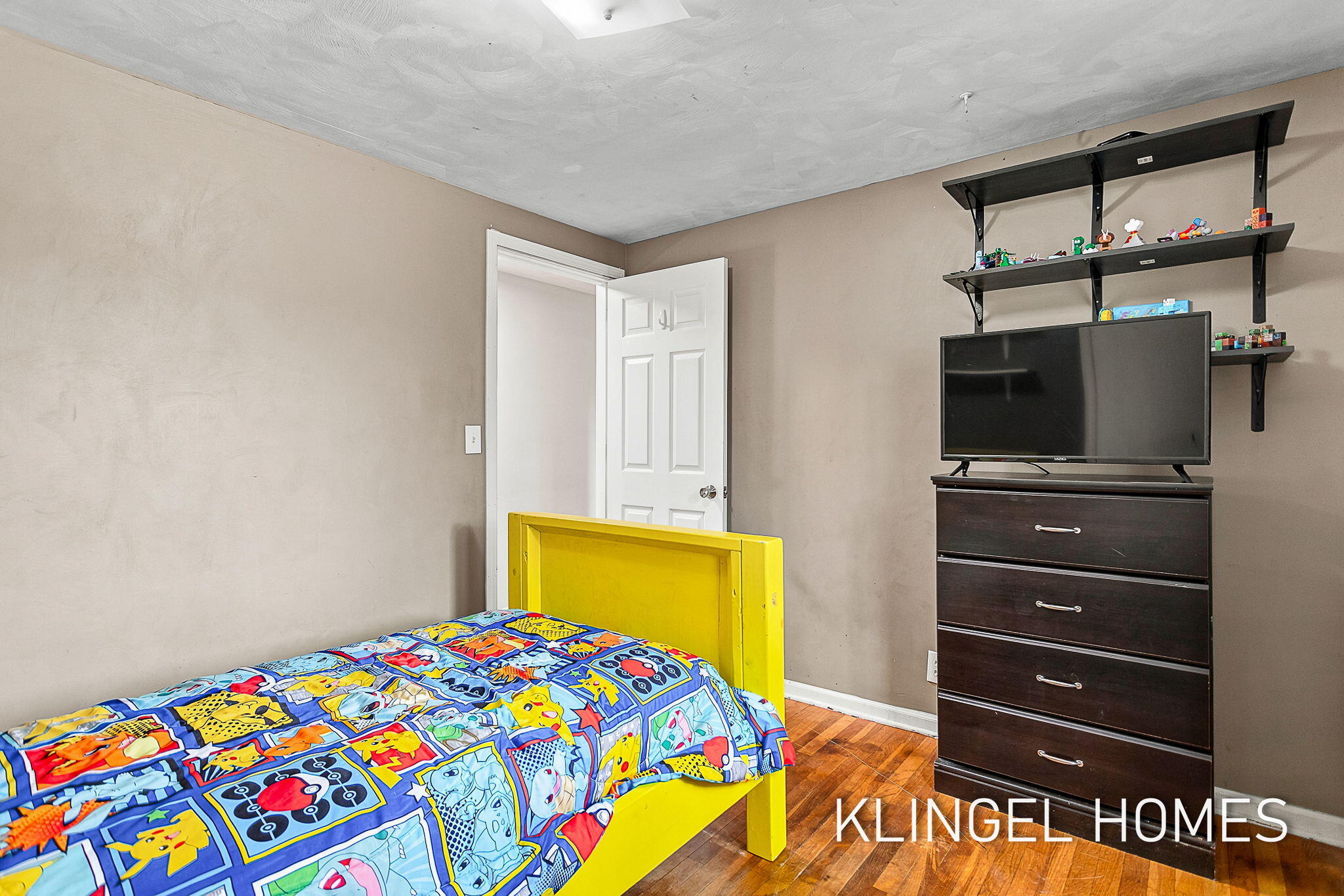 1144 Oakes Avenue Grand Haven MI 49417