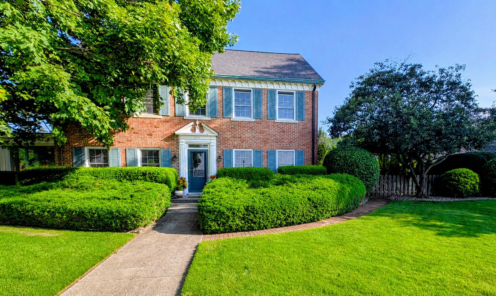 636 Ruddiman Drive Muskegon MI 49445