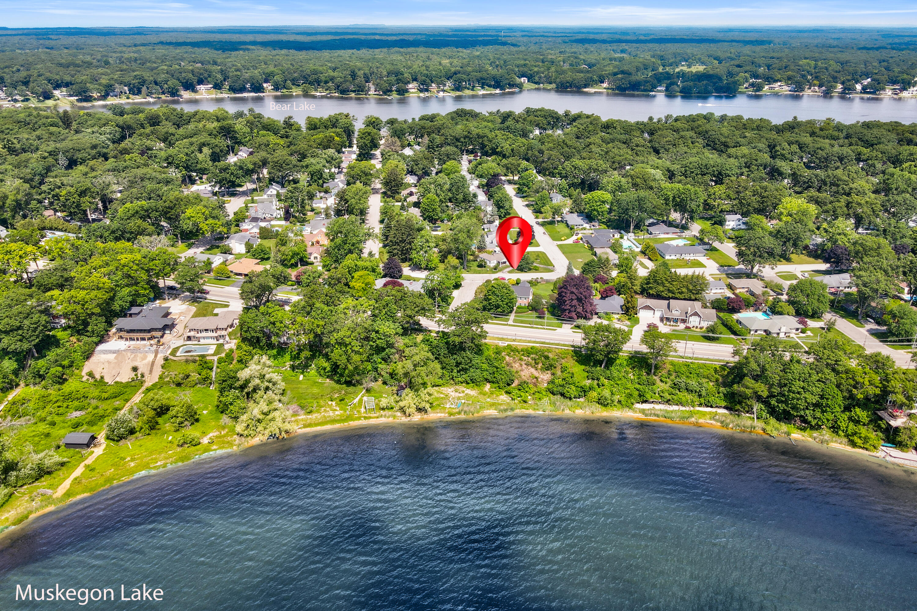 636 Ruddiman Drive Muskegon MI 49445
