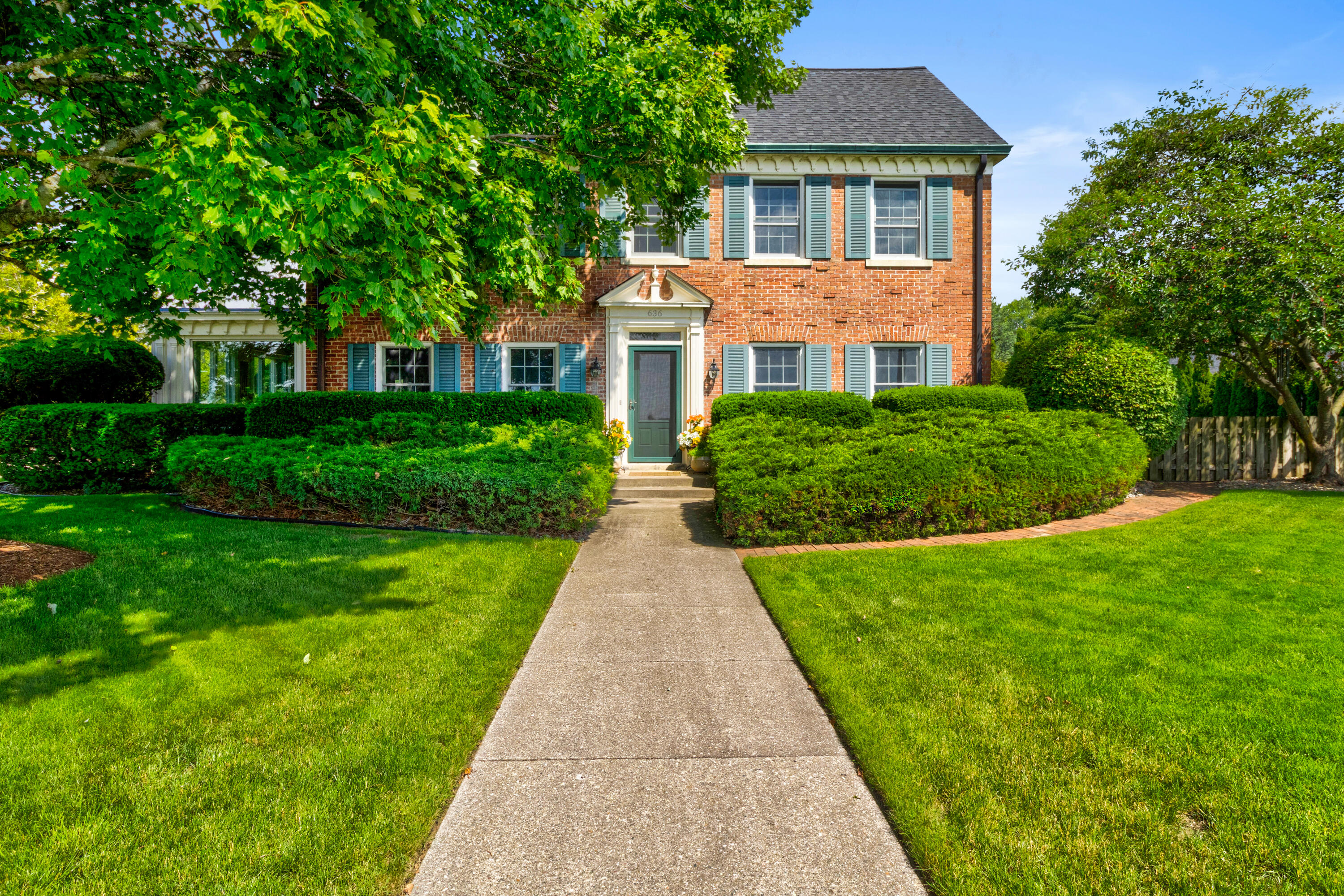 636 Ruddiman Drive Muskegon MI 49445
