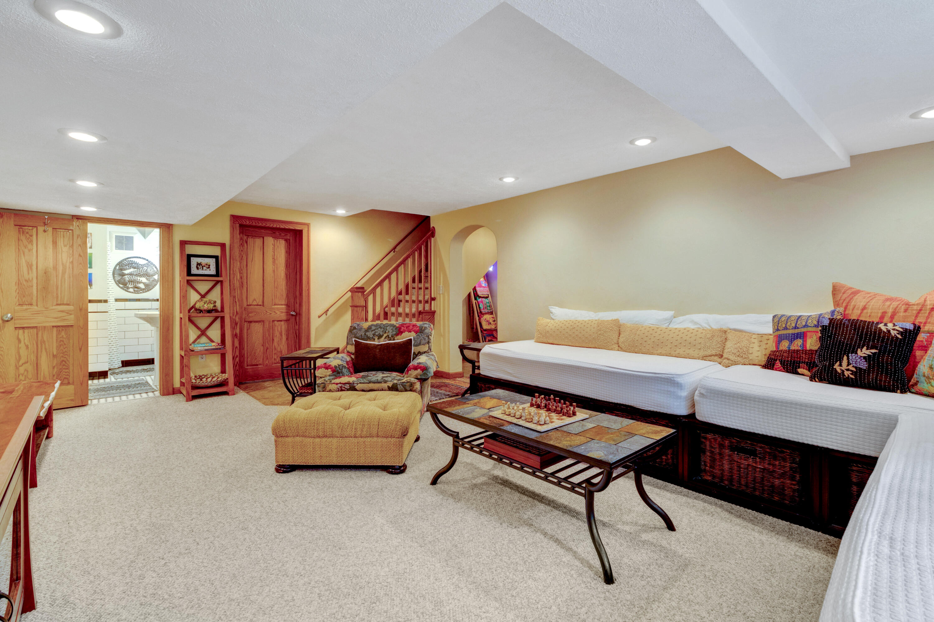 636 Ruddiman Drive Muskegon MI 49445