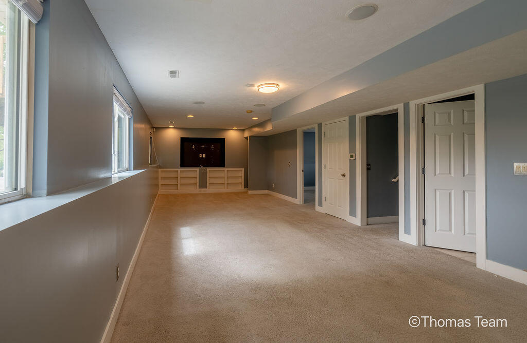 698 Silver Brook Drive SE Grand Rapids MI 49548
