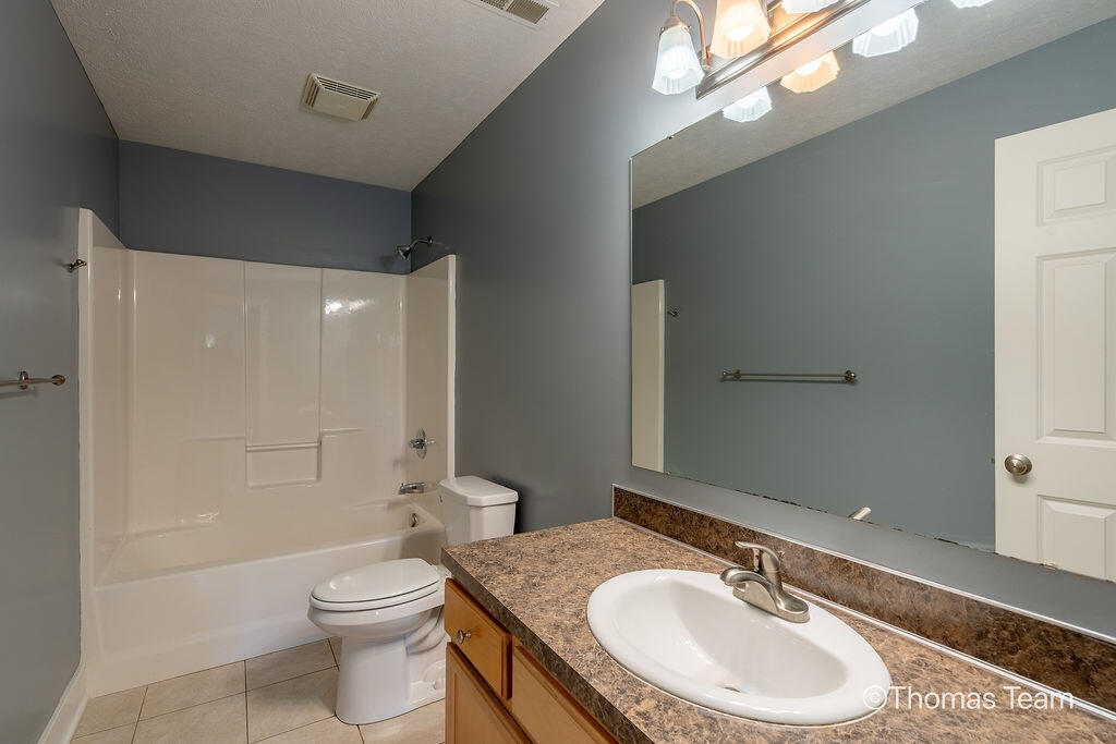 698 Silver Brook Drive SE Grand Rapids MI 49548