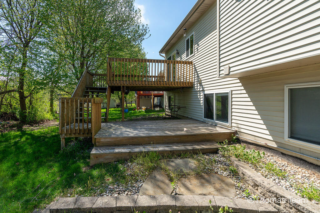 698 Silver Brook Drive SE Grand Rapids MI 49548