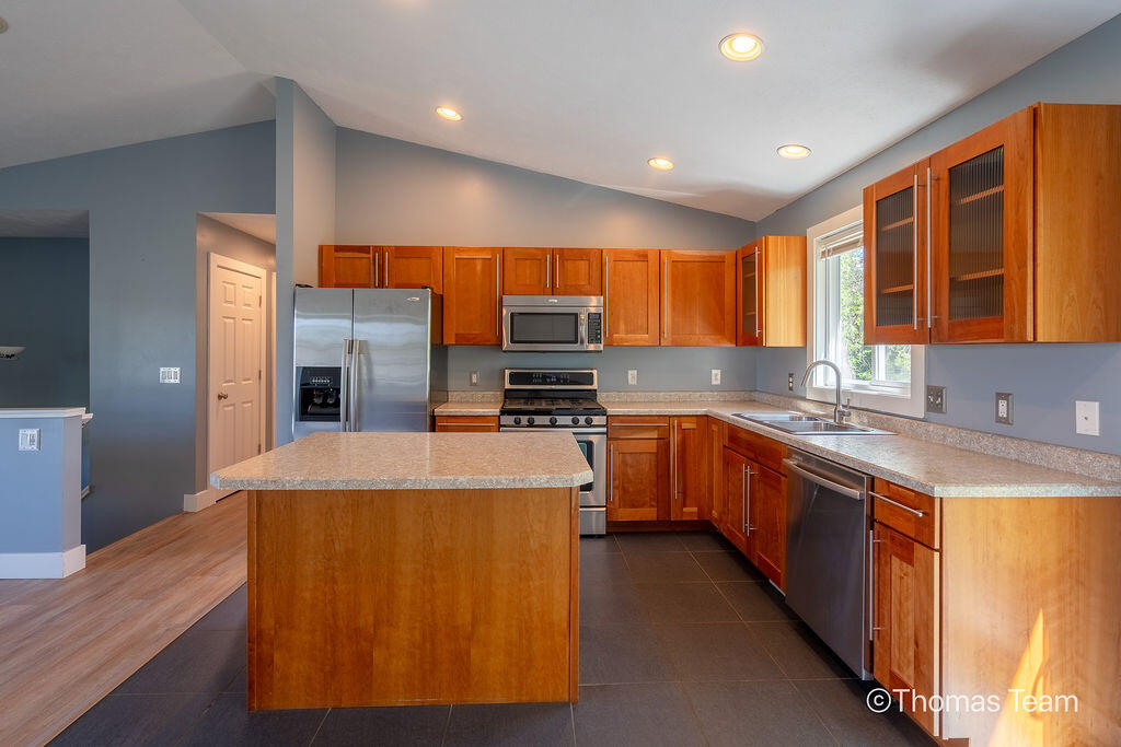 698 Silver Brook Drive SE Grand Rapids MI 49548