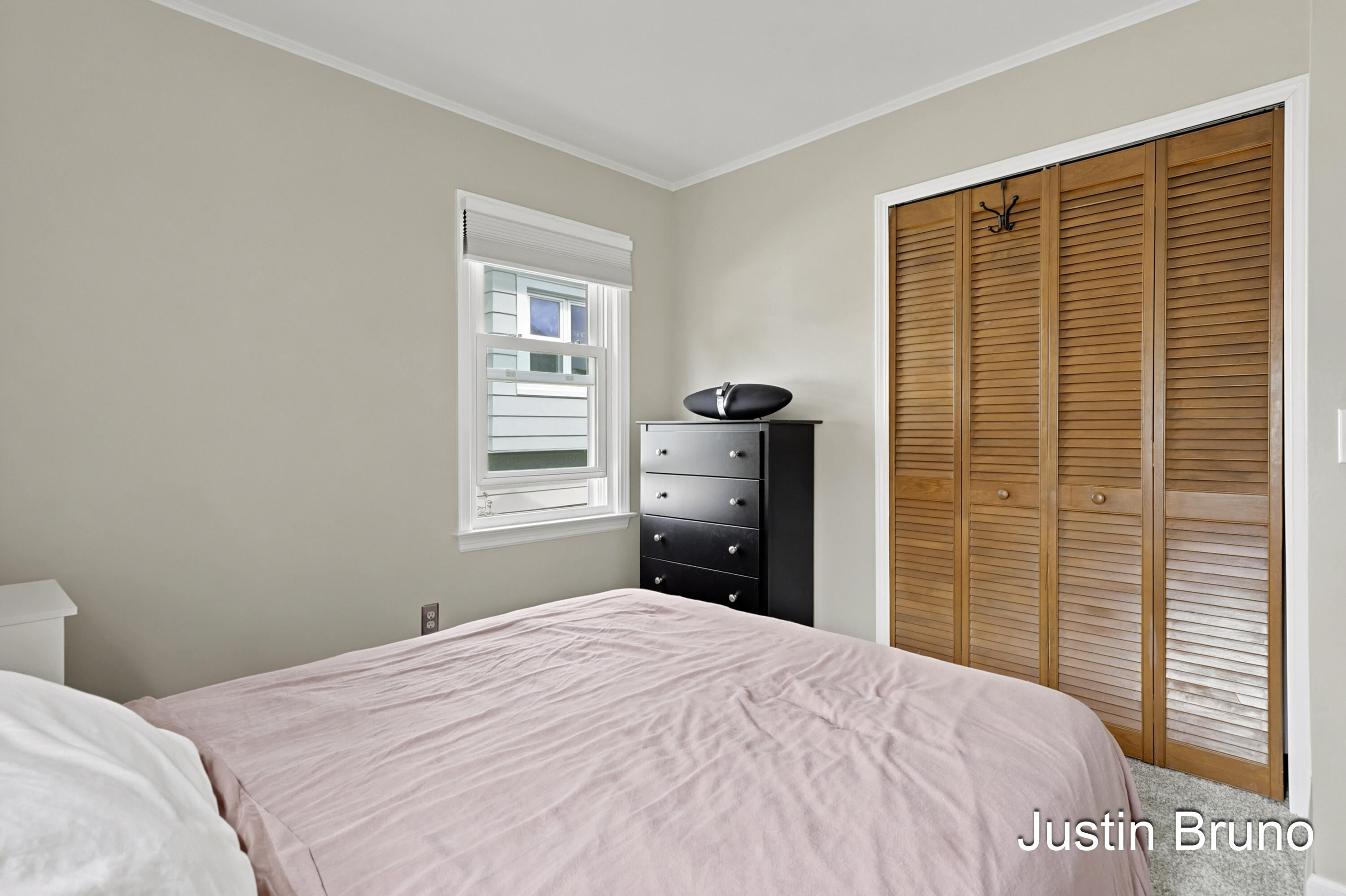 115 Montrose Street NE Grand Rapids MI 49505