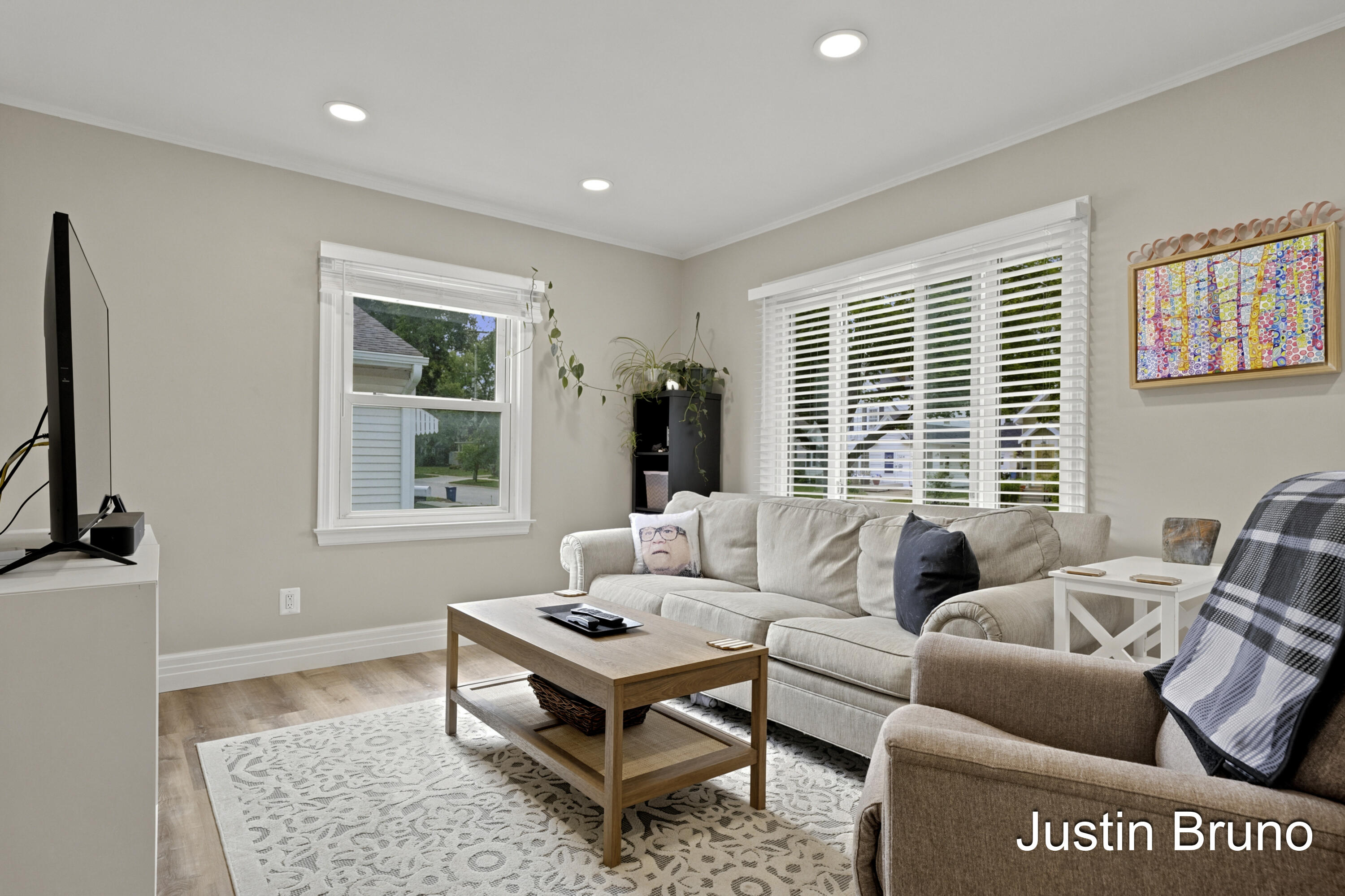 115 Montrose Street NE Grand Rapids MI 49505