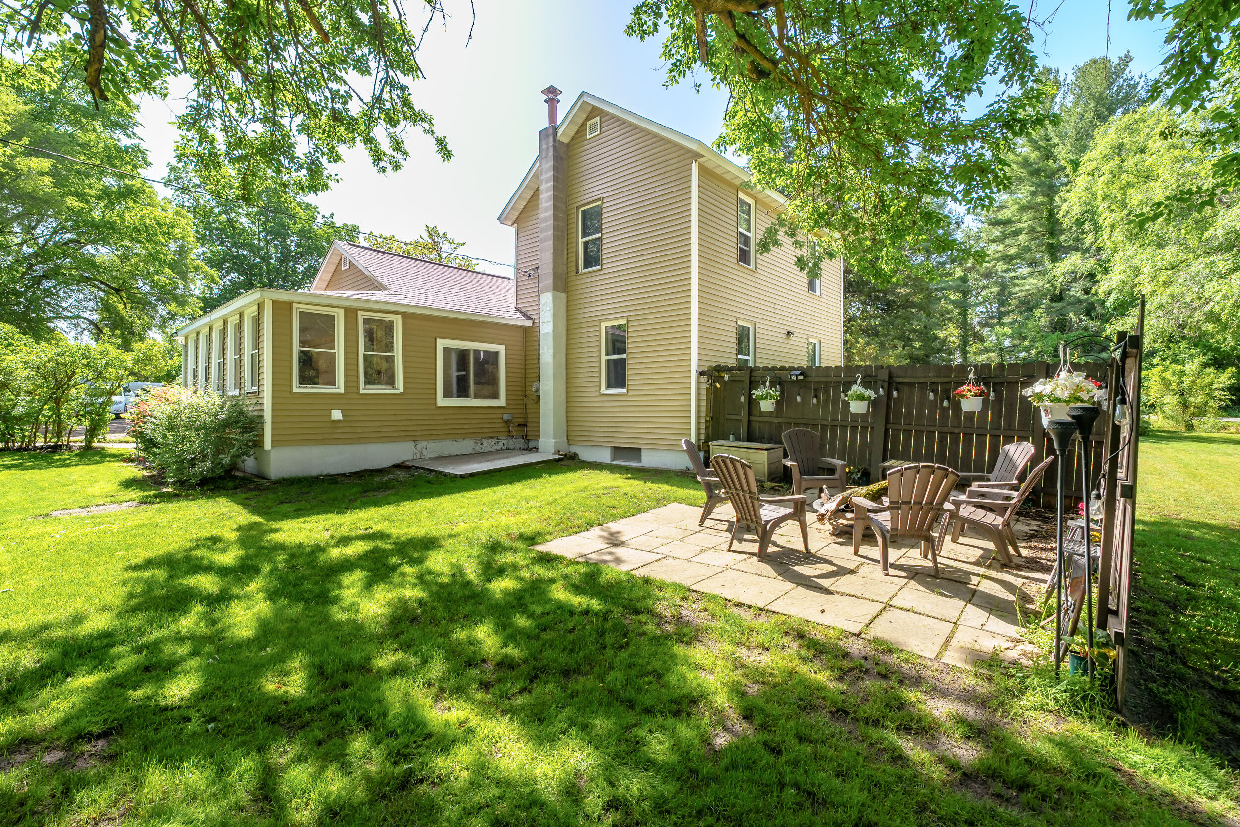 5955 102nd Avenue Grand Junction MI 49056