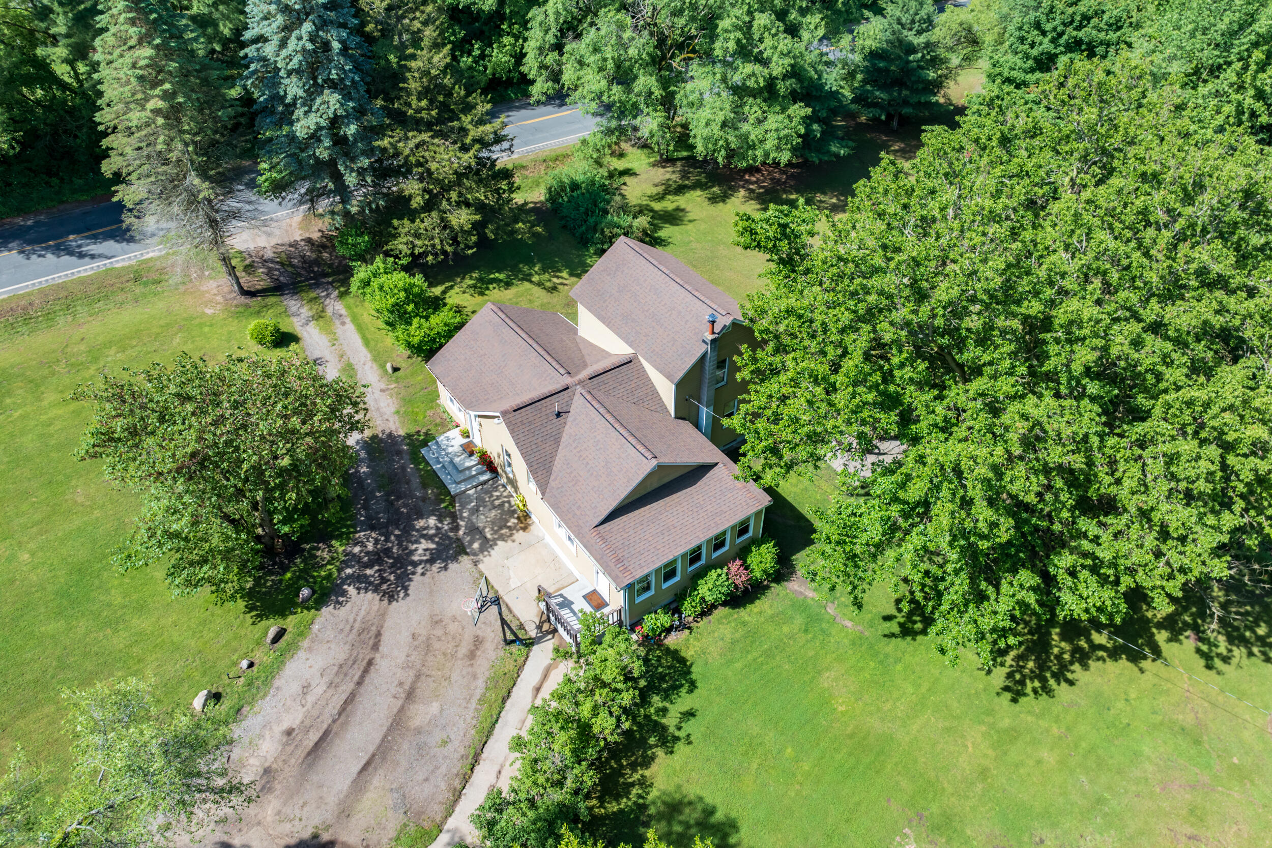 5955 102nd Avenue Grand Junction MI 49056