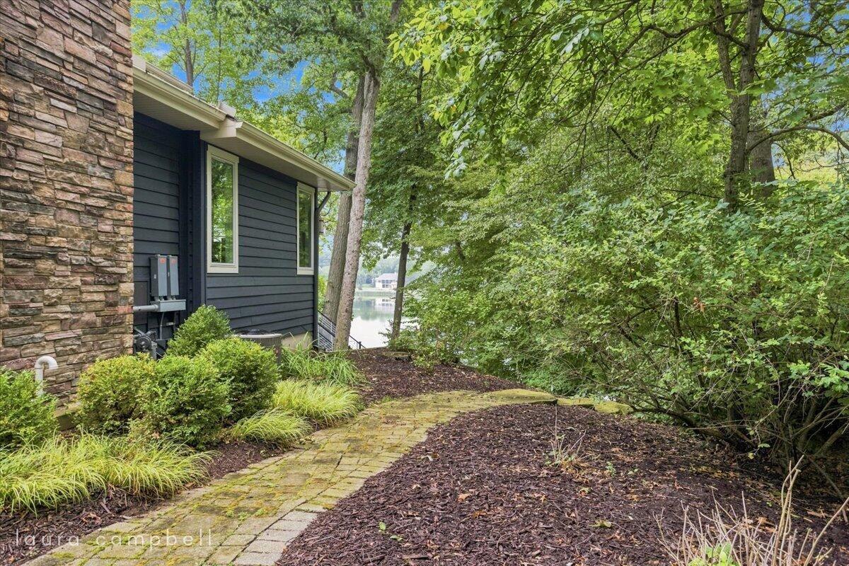 7177 Aqua Fria Court SE Grand Rapids MI 49546