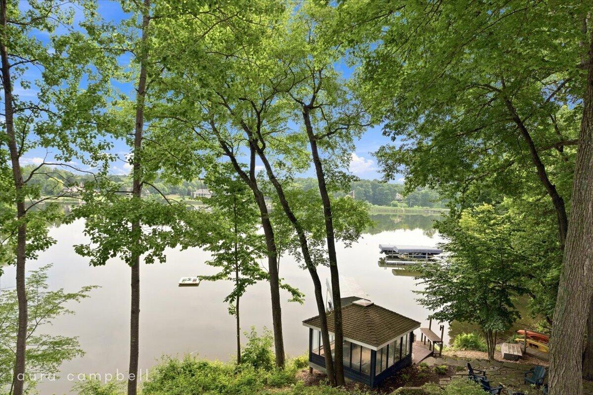 7177 Aqua Fria Court SE Grand Rapids MI 49546