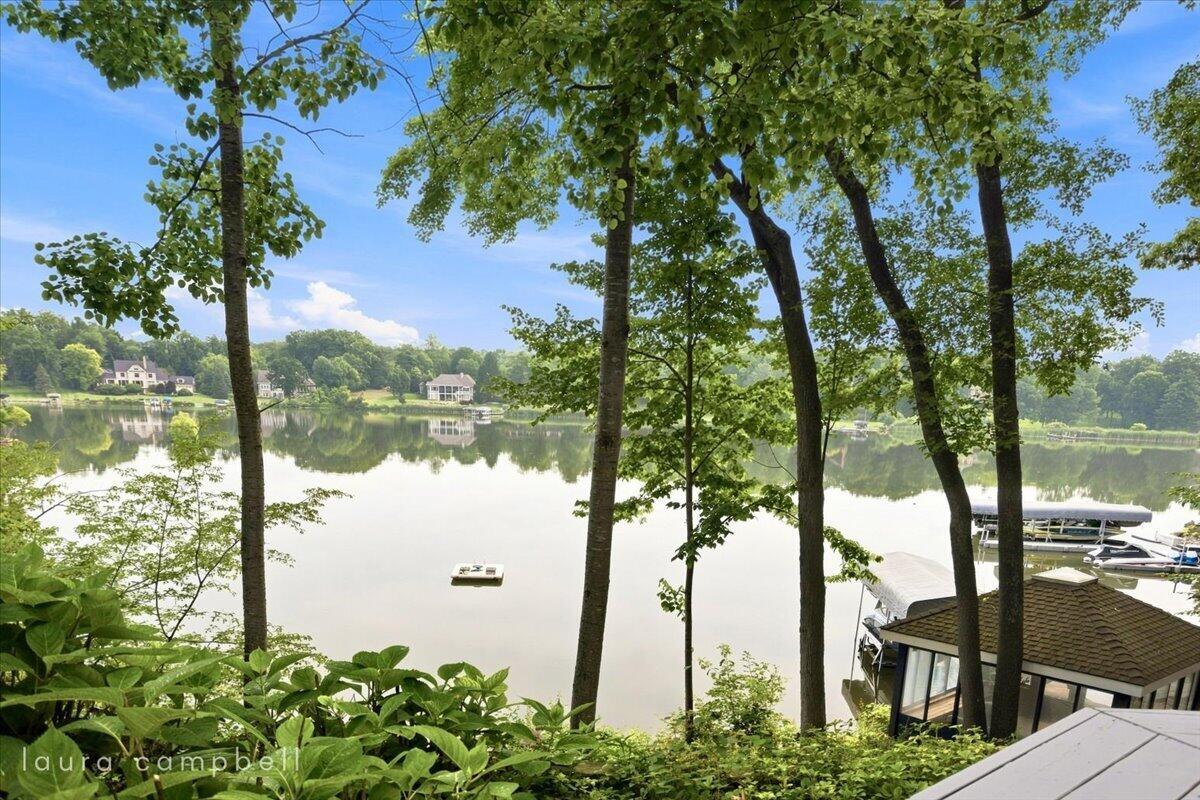 7177 Aqua Fria Court SE Grand Rapids MI 49546