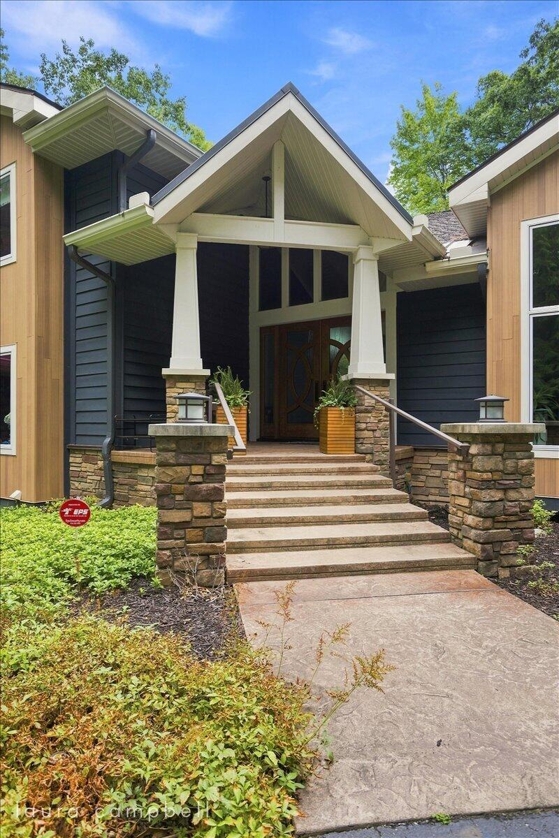 7177 Aqua Fria Court SE Grand Rapids MI 49546