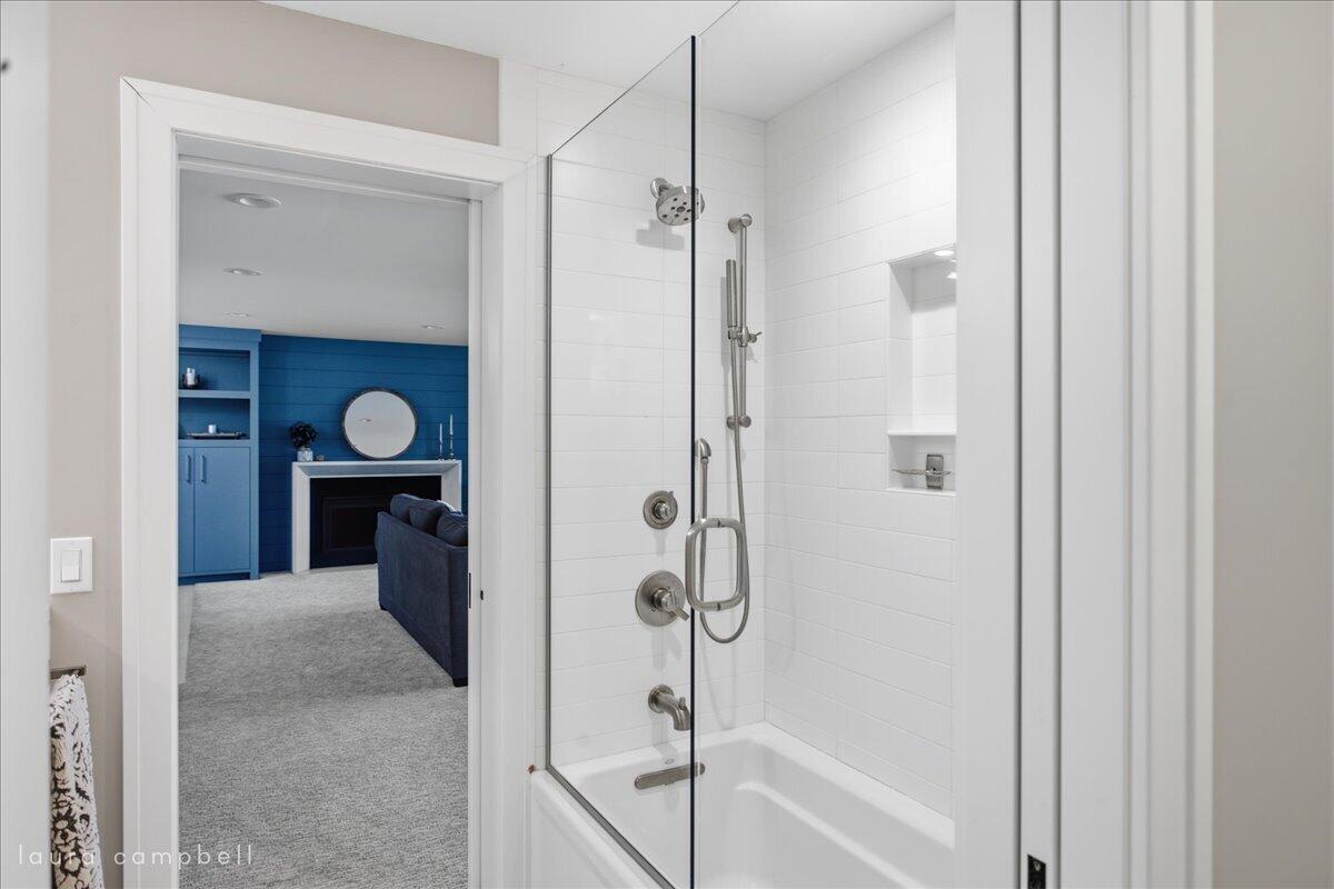 7177 Aqua Fria Court SE Grand Rapids MI 49546