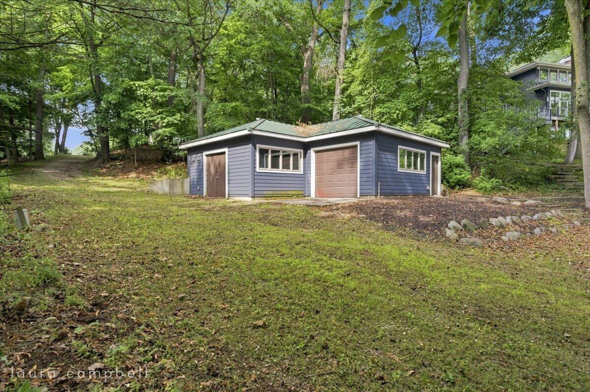 7177 Aqua Fria Court SE Grand Rapids MI 49546