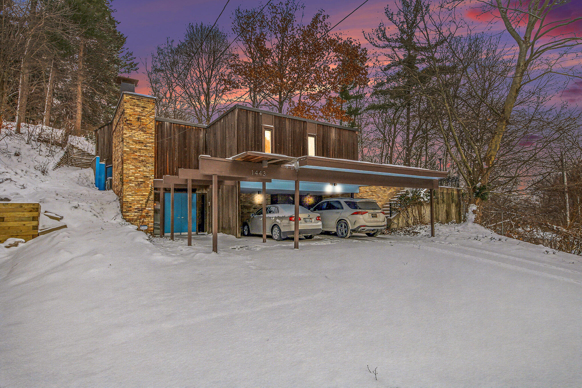 1443 Mount Mercy Drive NW Grand Rapids MI 49504