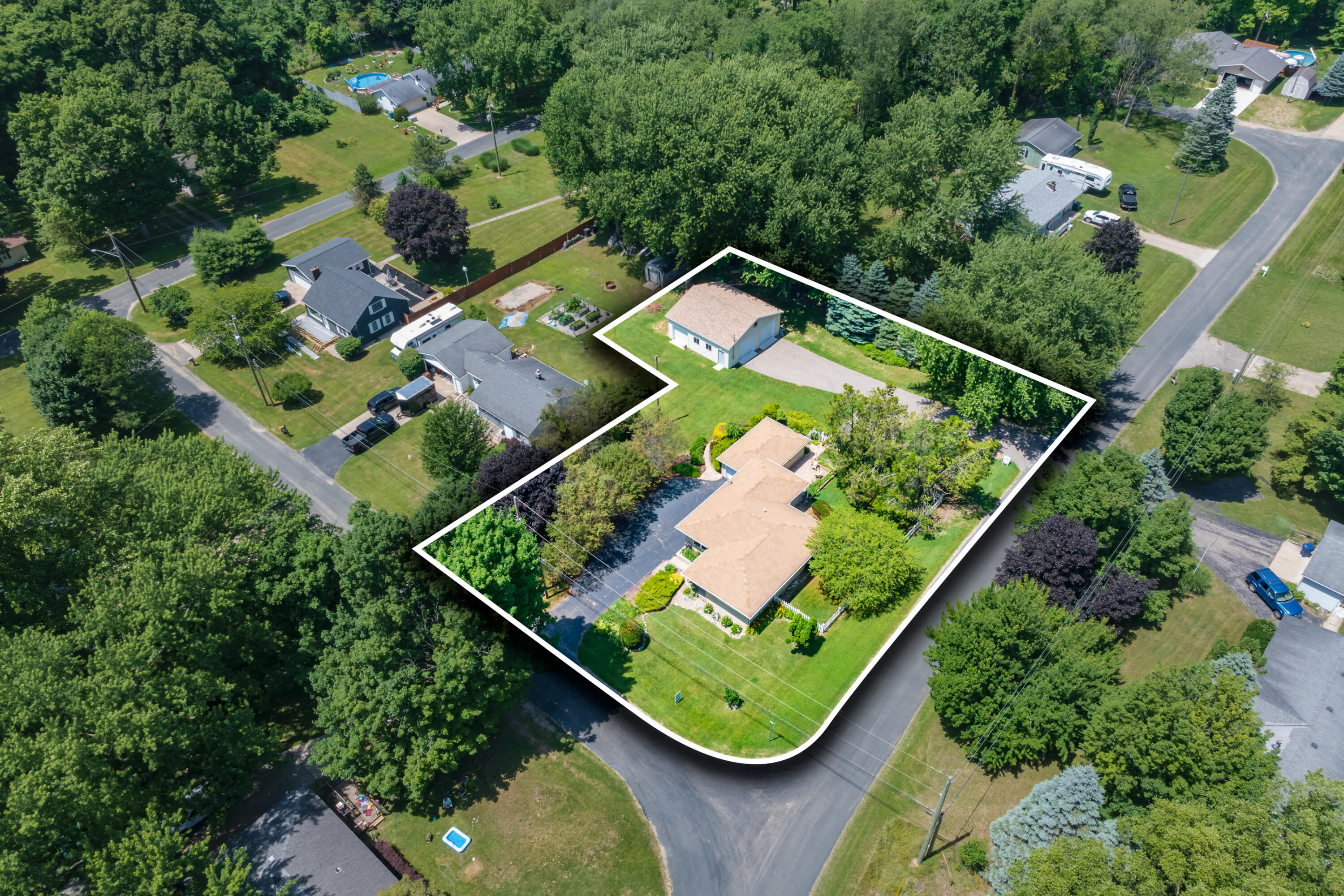 68334 Apple Lane Benton Harbor MI 49022