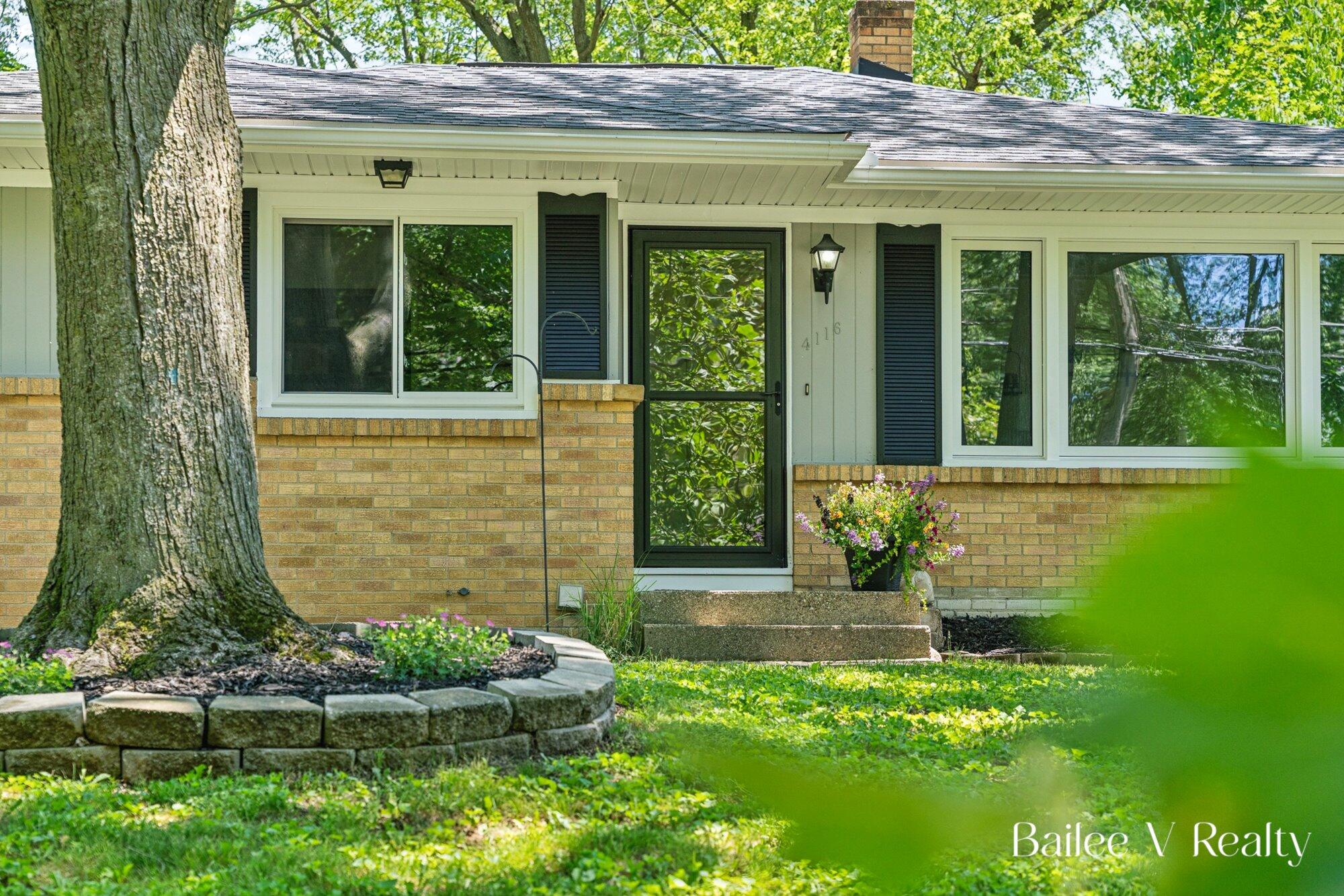 4116 Poinsettia Avenue SE Grand Rapids MI 49508