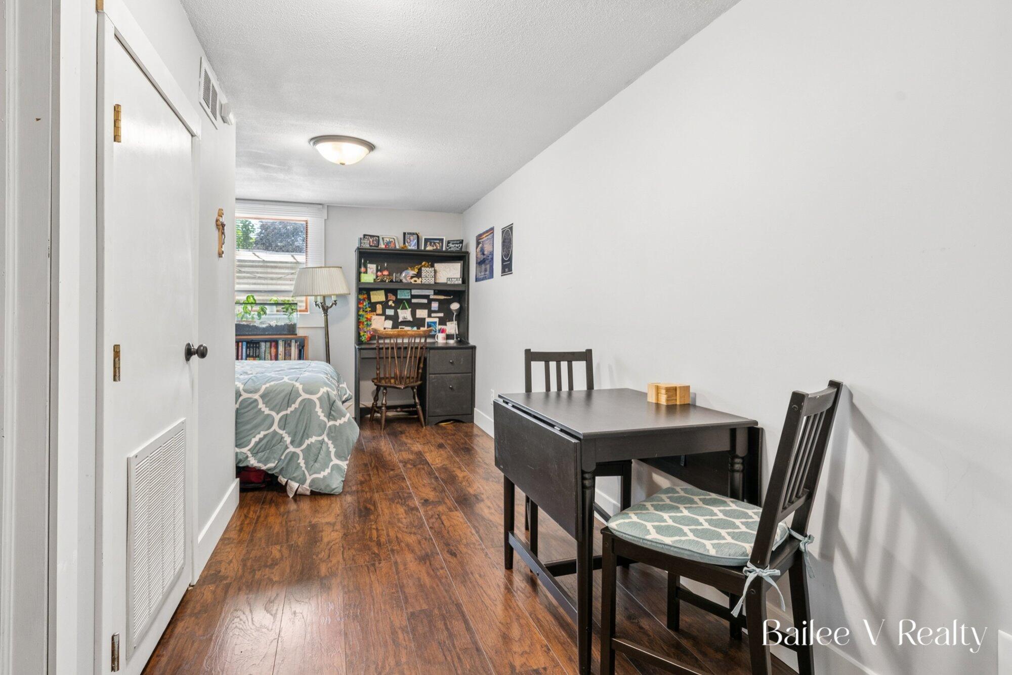 4116 Poinsettia Avenue SE Grand Rapids MI 49508