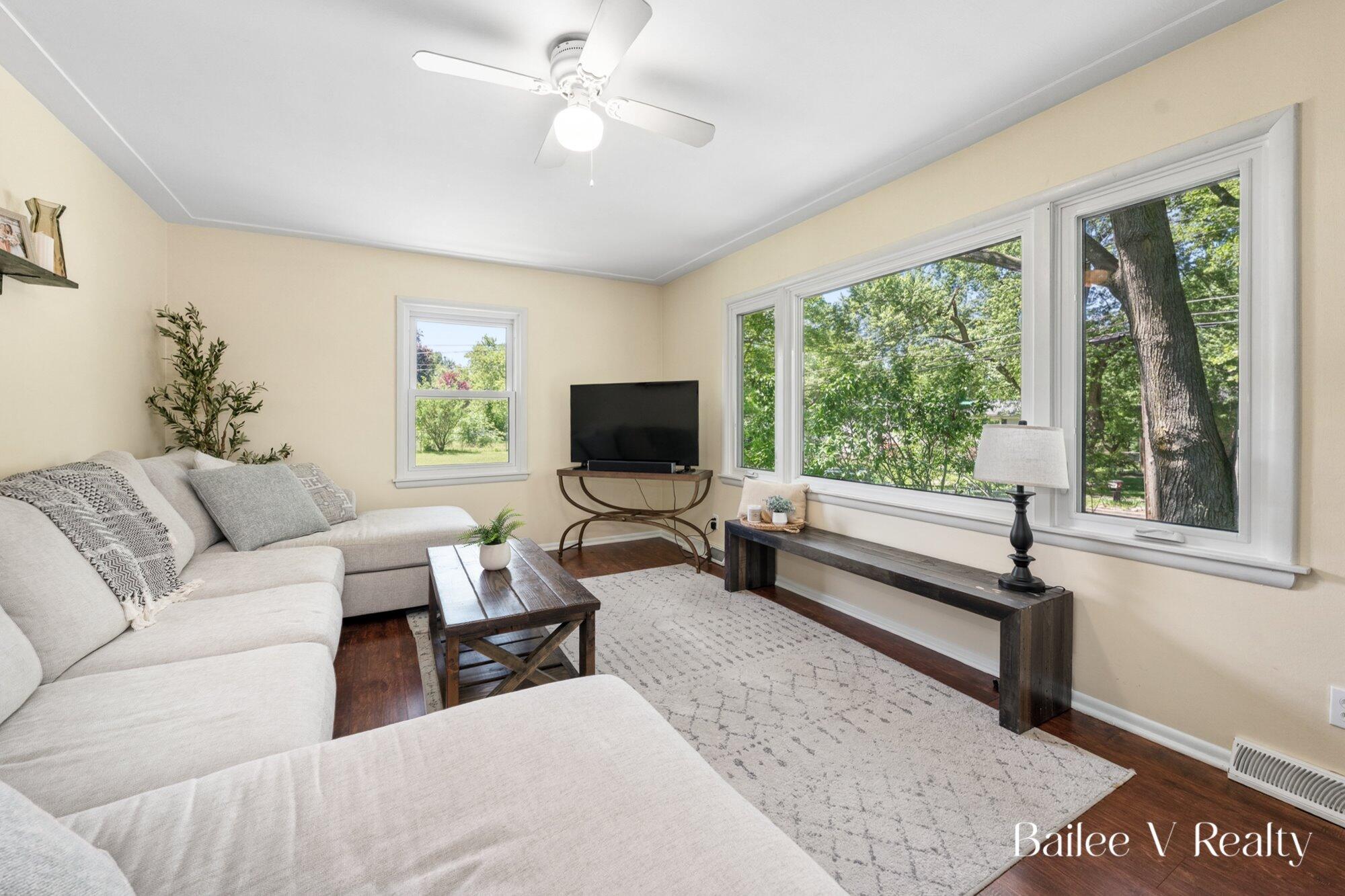 4116 Poinsettia Avenue SE Grand Rapids MI 49508