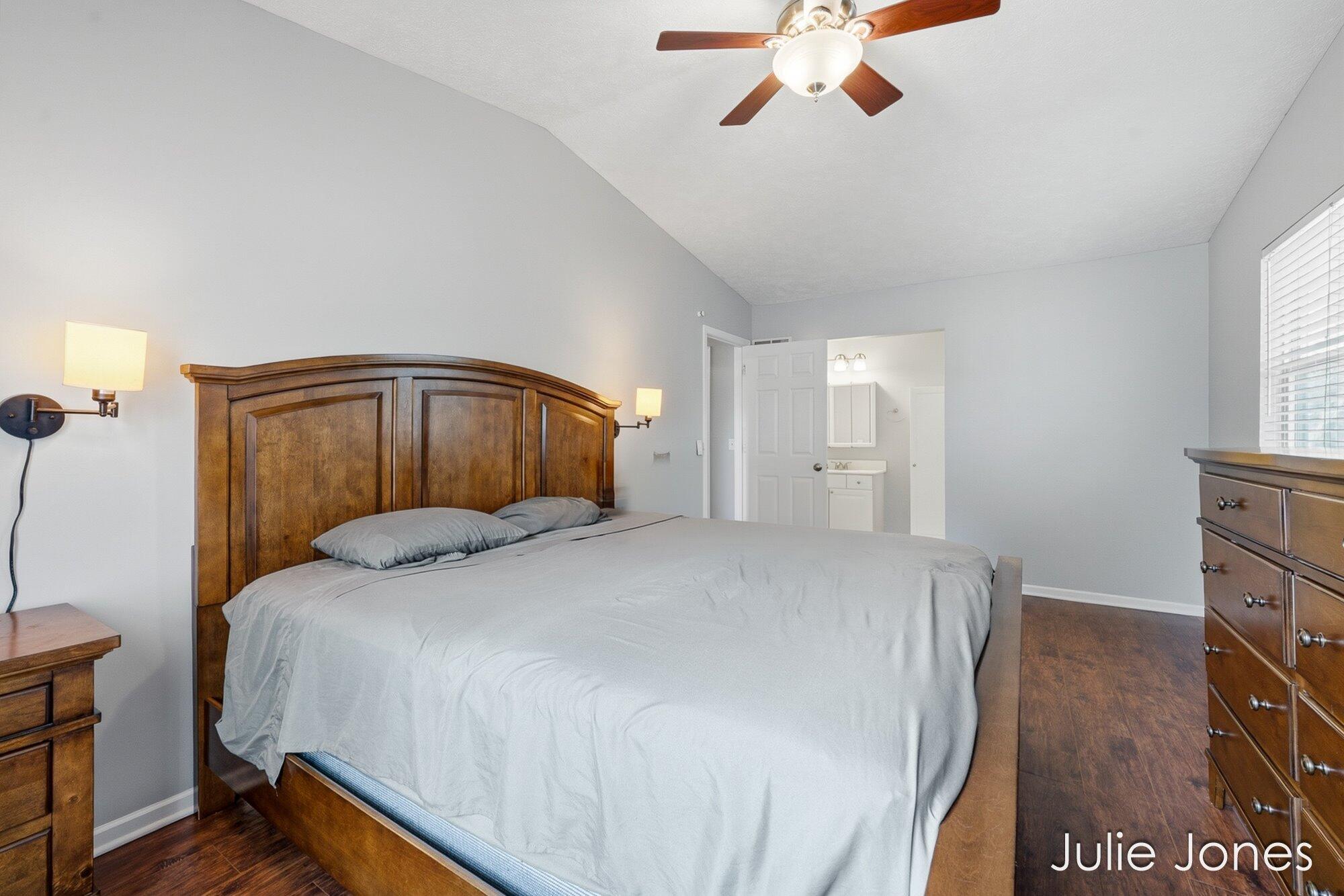 1554 Wakely Street NE Grand Rapids MI 49505