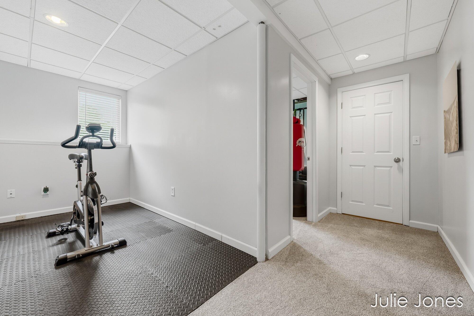1554 Wakely Street NE Grand Rapids MI 49505