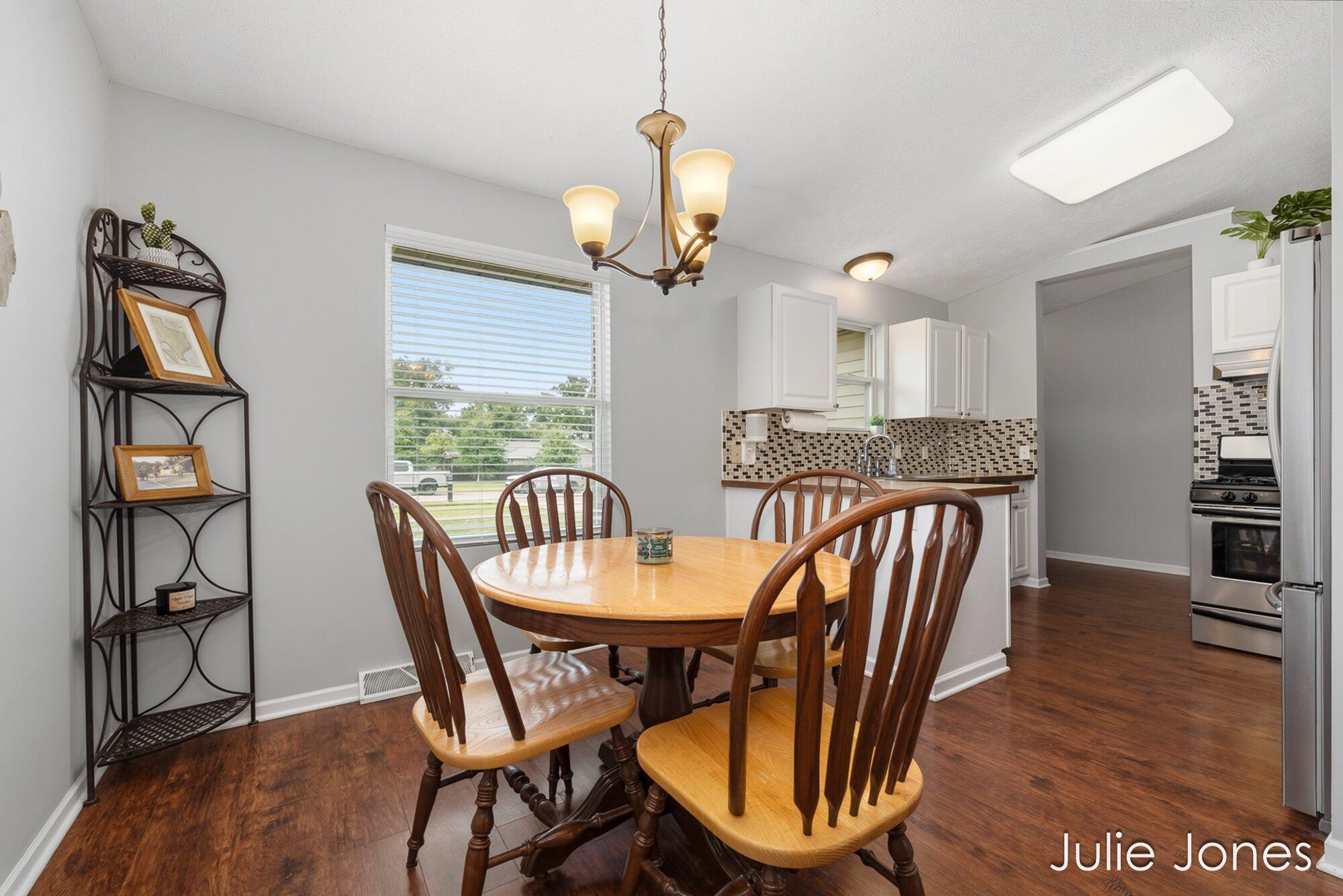 1554 Wakely Street NE Grand Rapids MI 49505