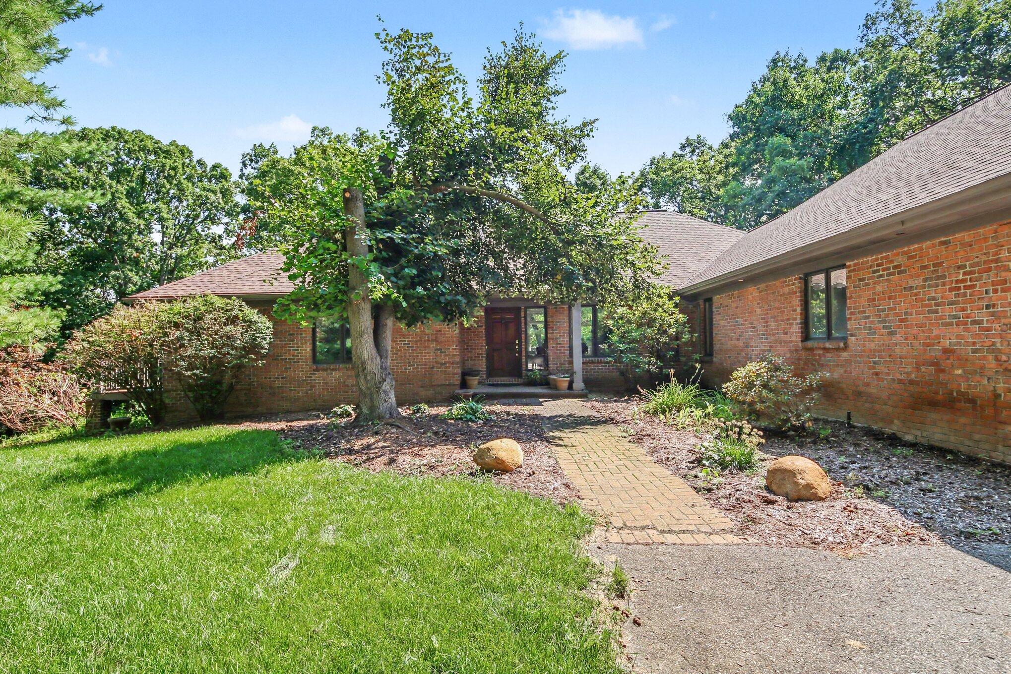 5075 Spring Ridge Drive NE Ada MI 49301