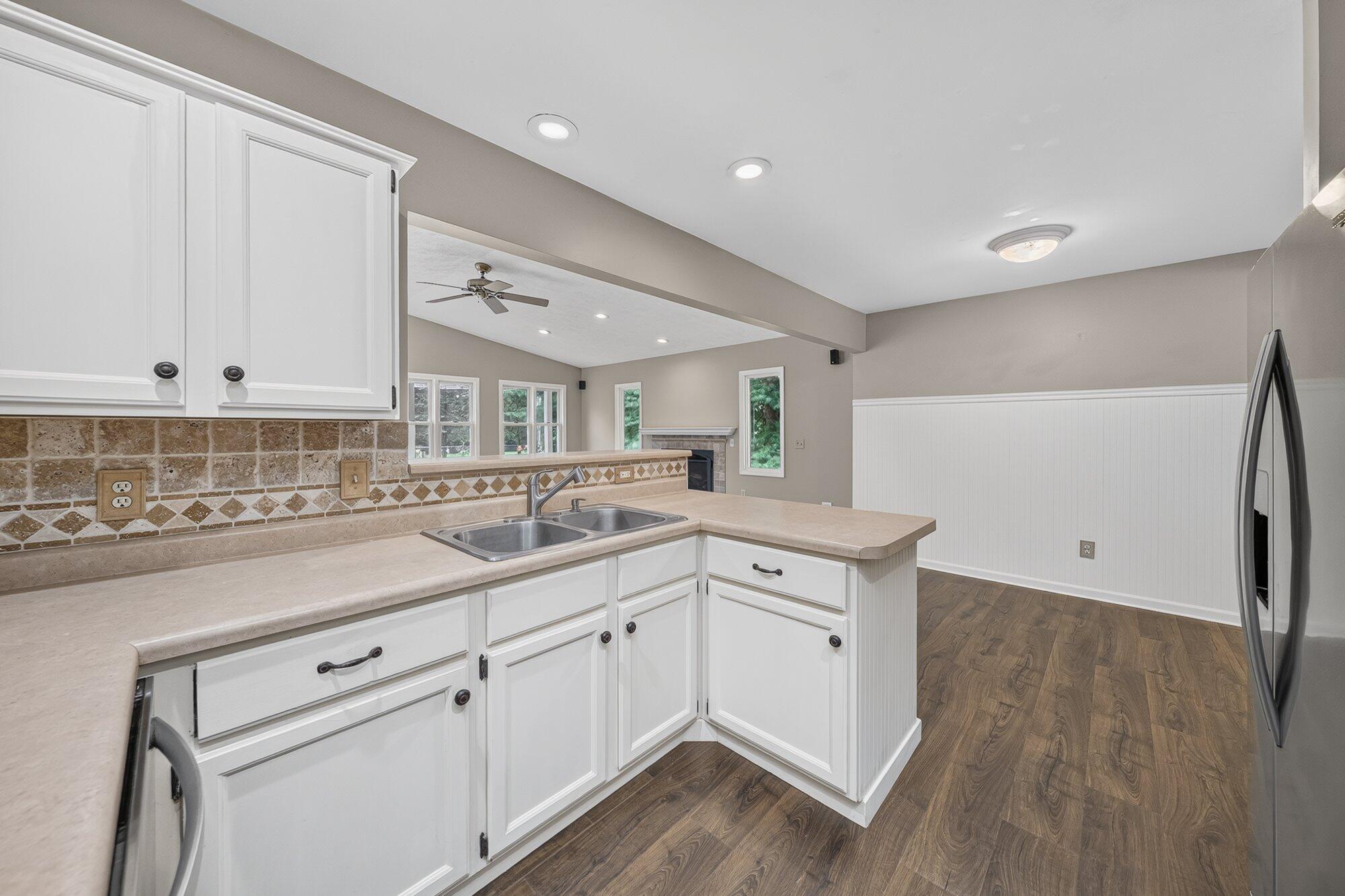 5036 Lands End Drive Kalamazoo MI 49009