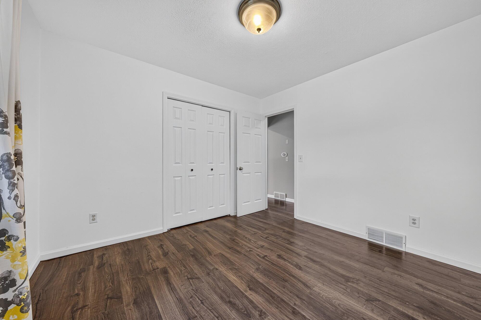 5036 Lands End Drive Kalamazoo MI 49009