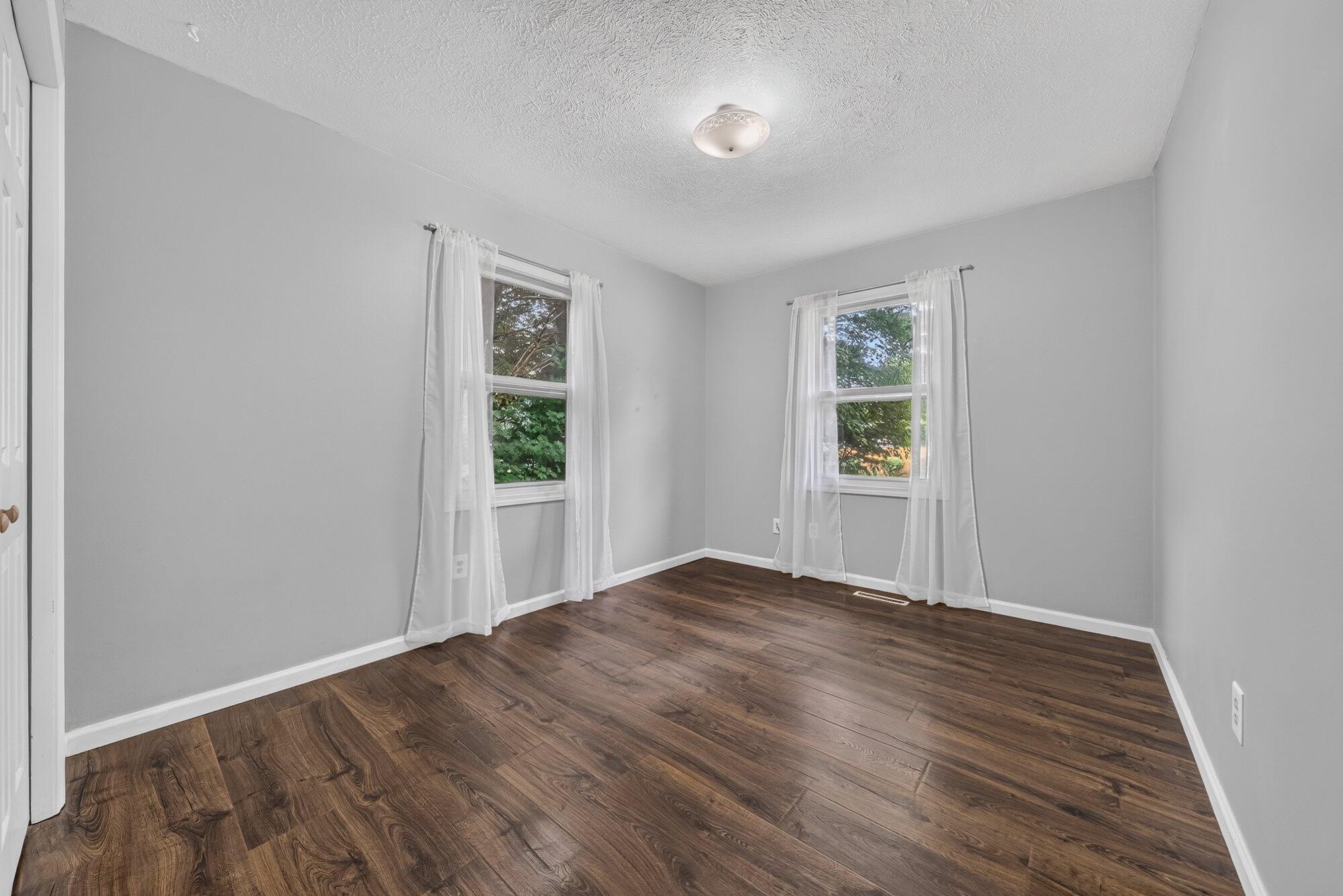 5036 Lands End Drive Kalamazoo MI 49009