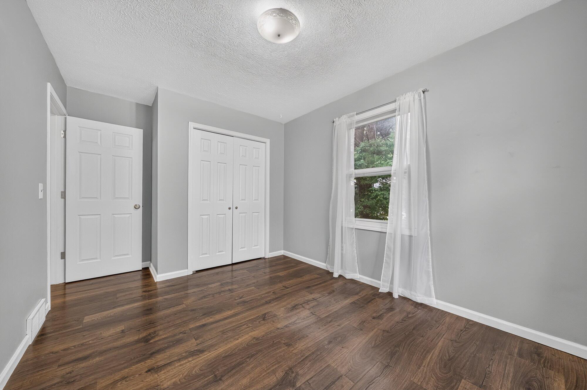 5036 Lands End Drive Kalamazoo MI 49009
