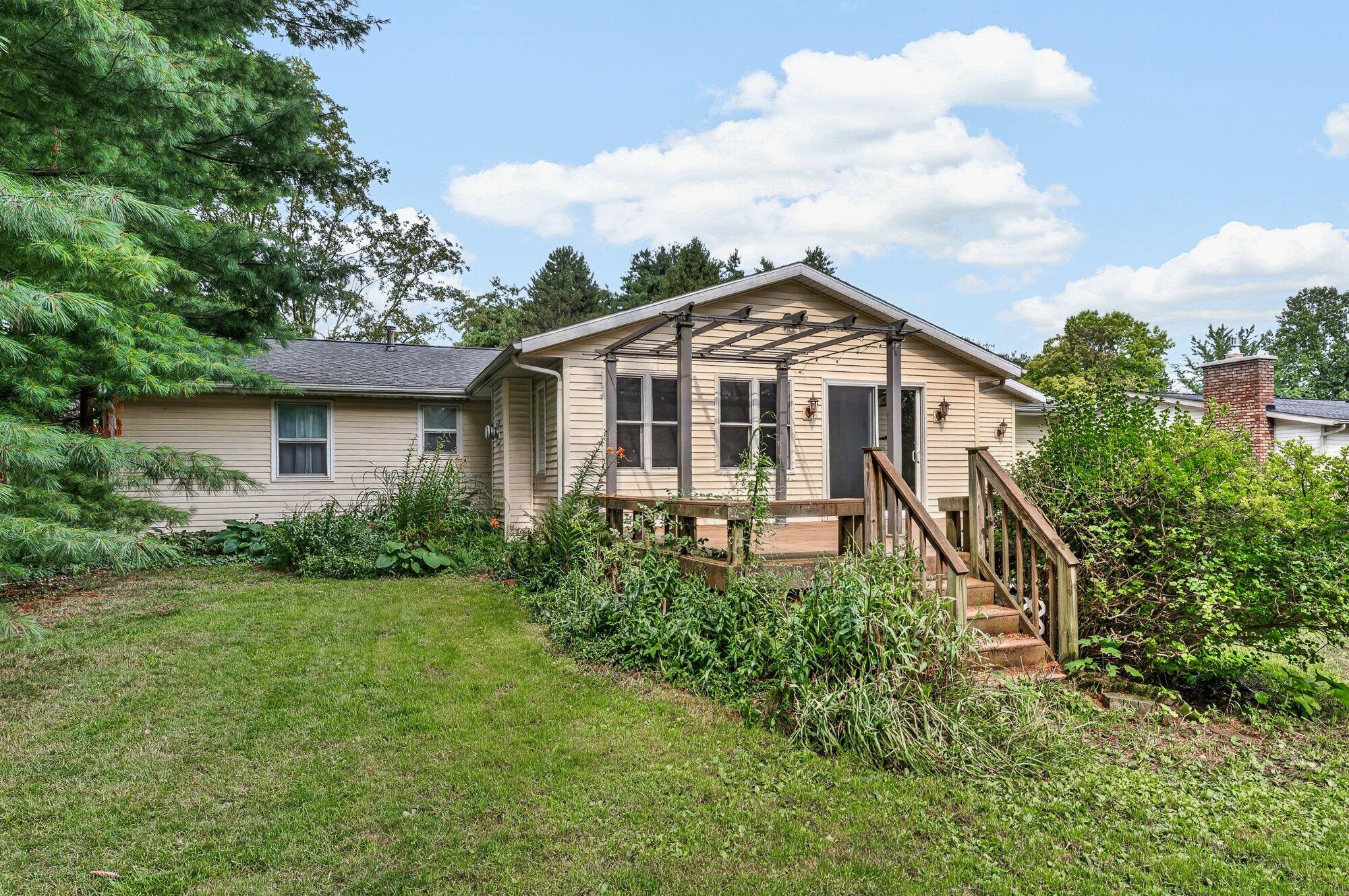 5036 Lands End Drive Kalamazoo MI 49009