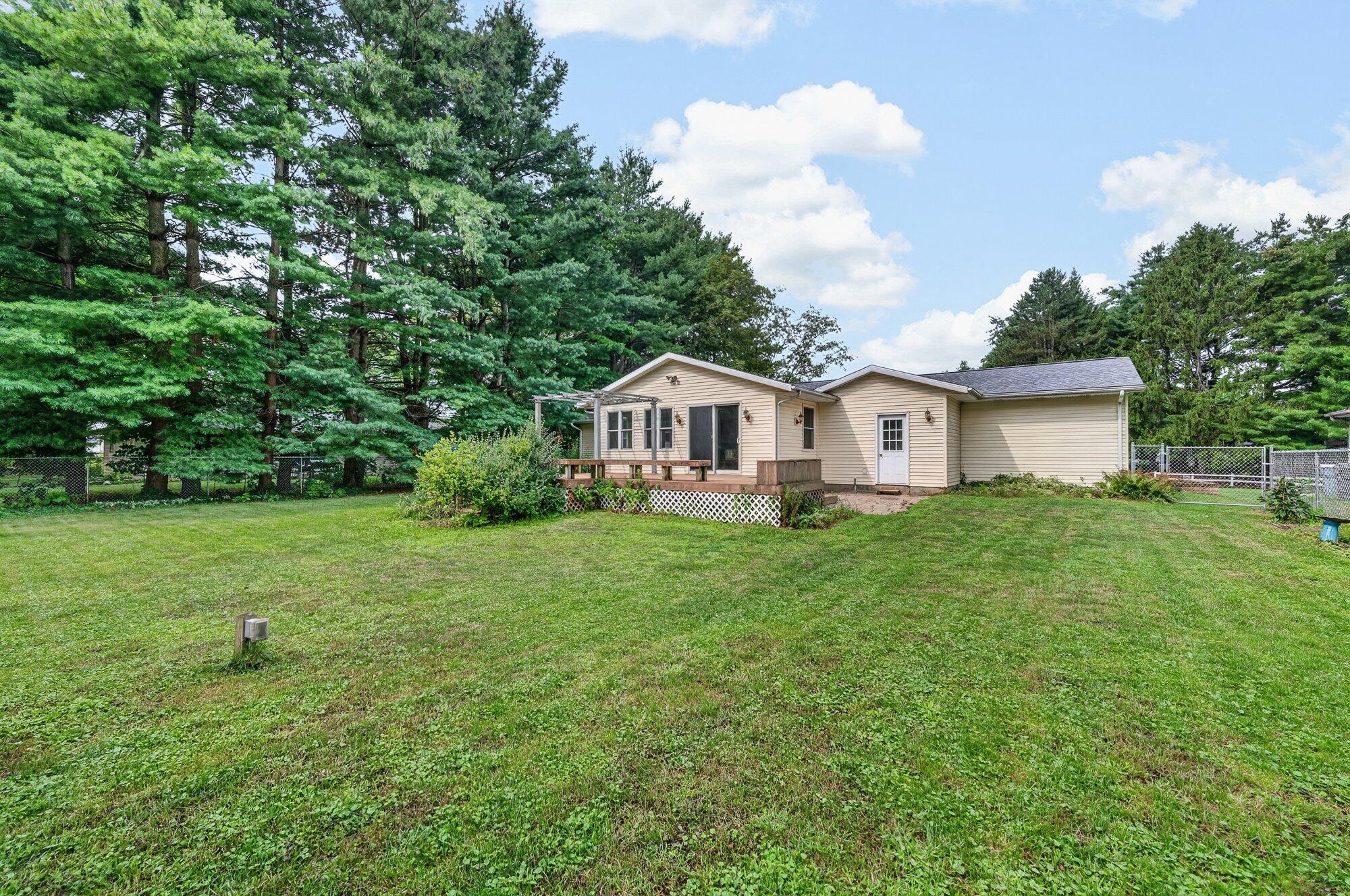 5036 Lands End Drive Kalamazoo MI 49009