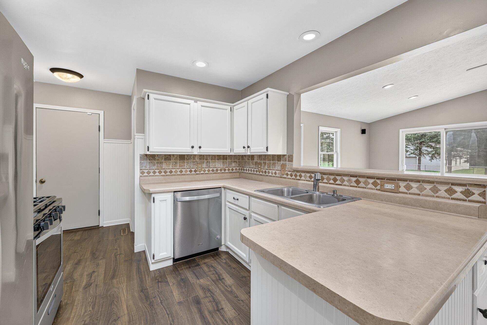 5036 Lands End Drive Kalamazoo MI 49009