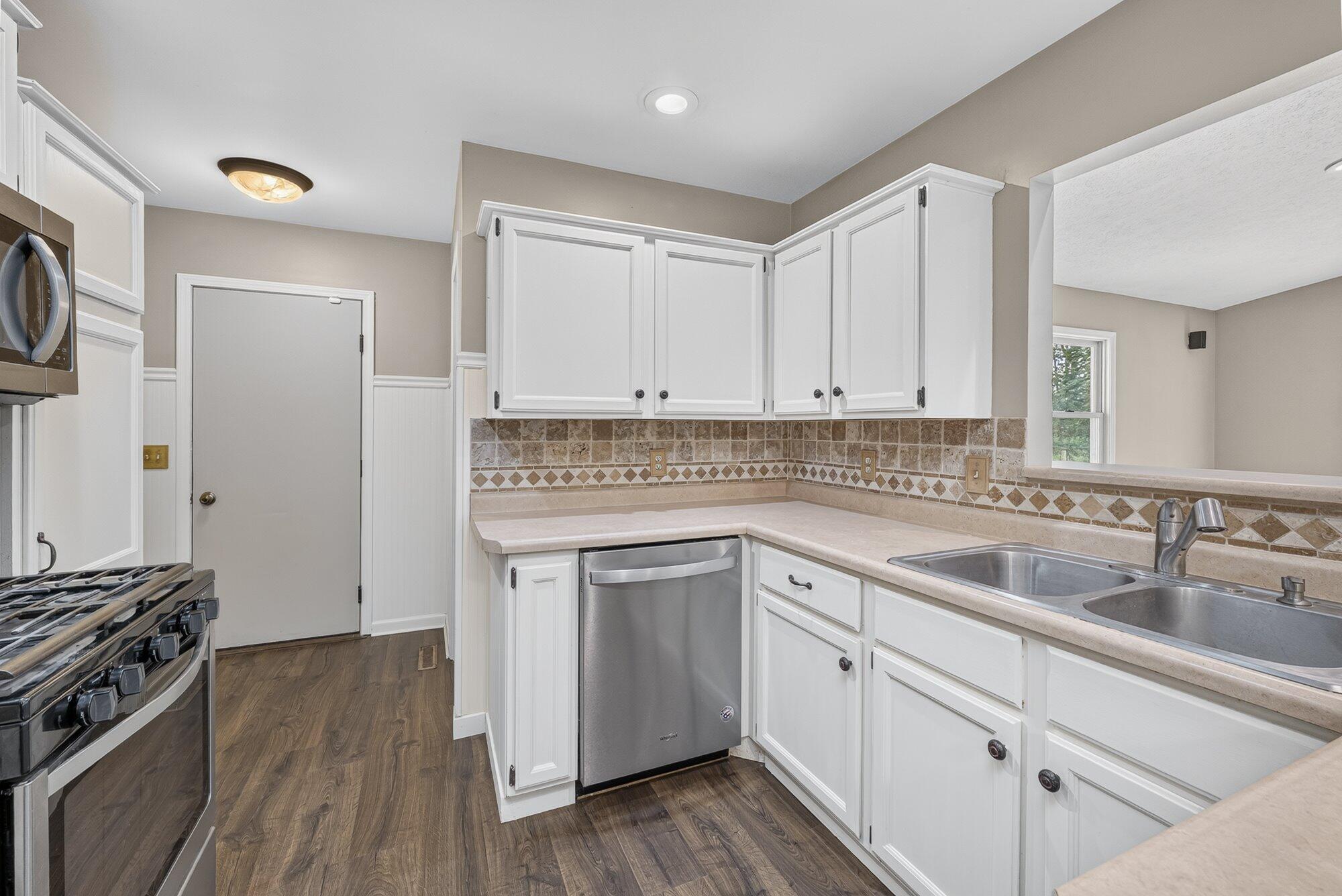 5036 Lands End Drive Kalamazoo MI 49009