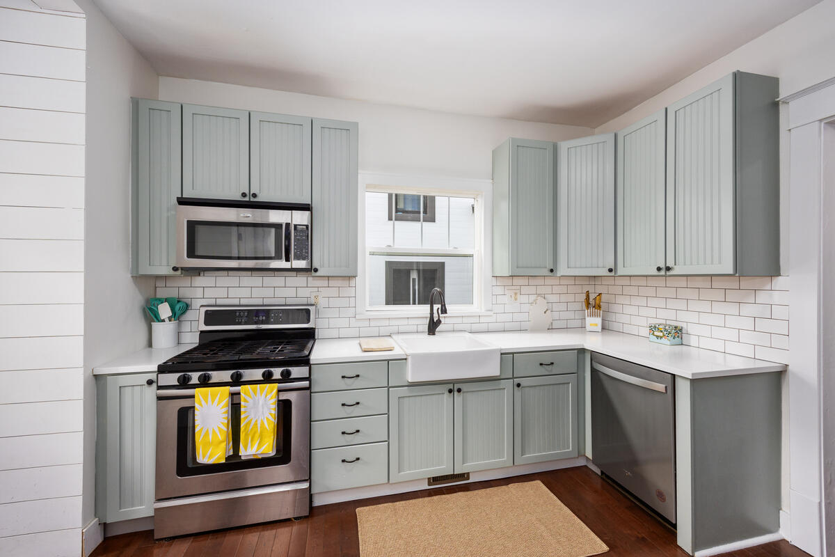 220 Hampton Avenue SE Grand Rapids MI 49506