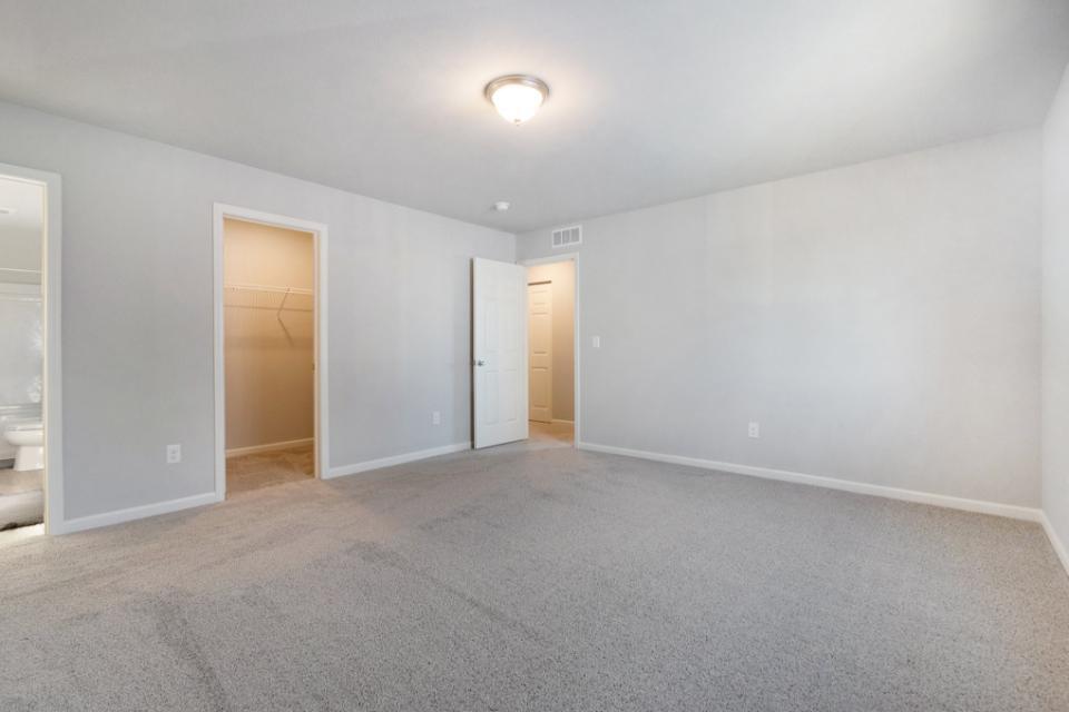 171 Peppermint Drive Holland MI 49423