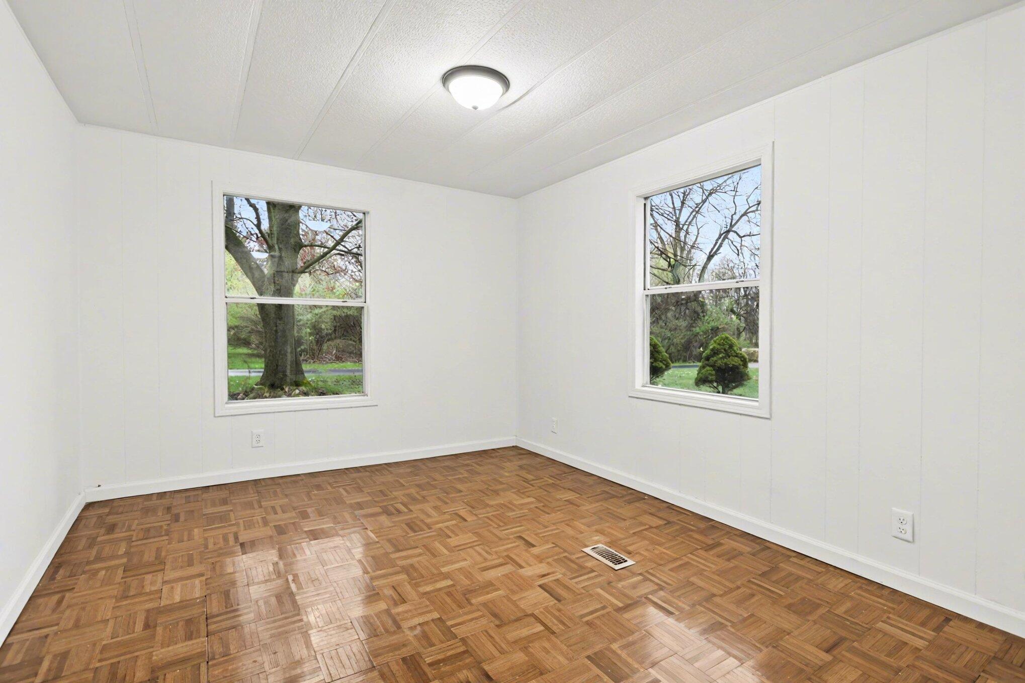 33320 Ridenour Road Dowagiac MI 49047