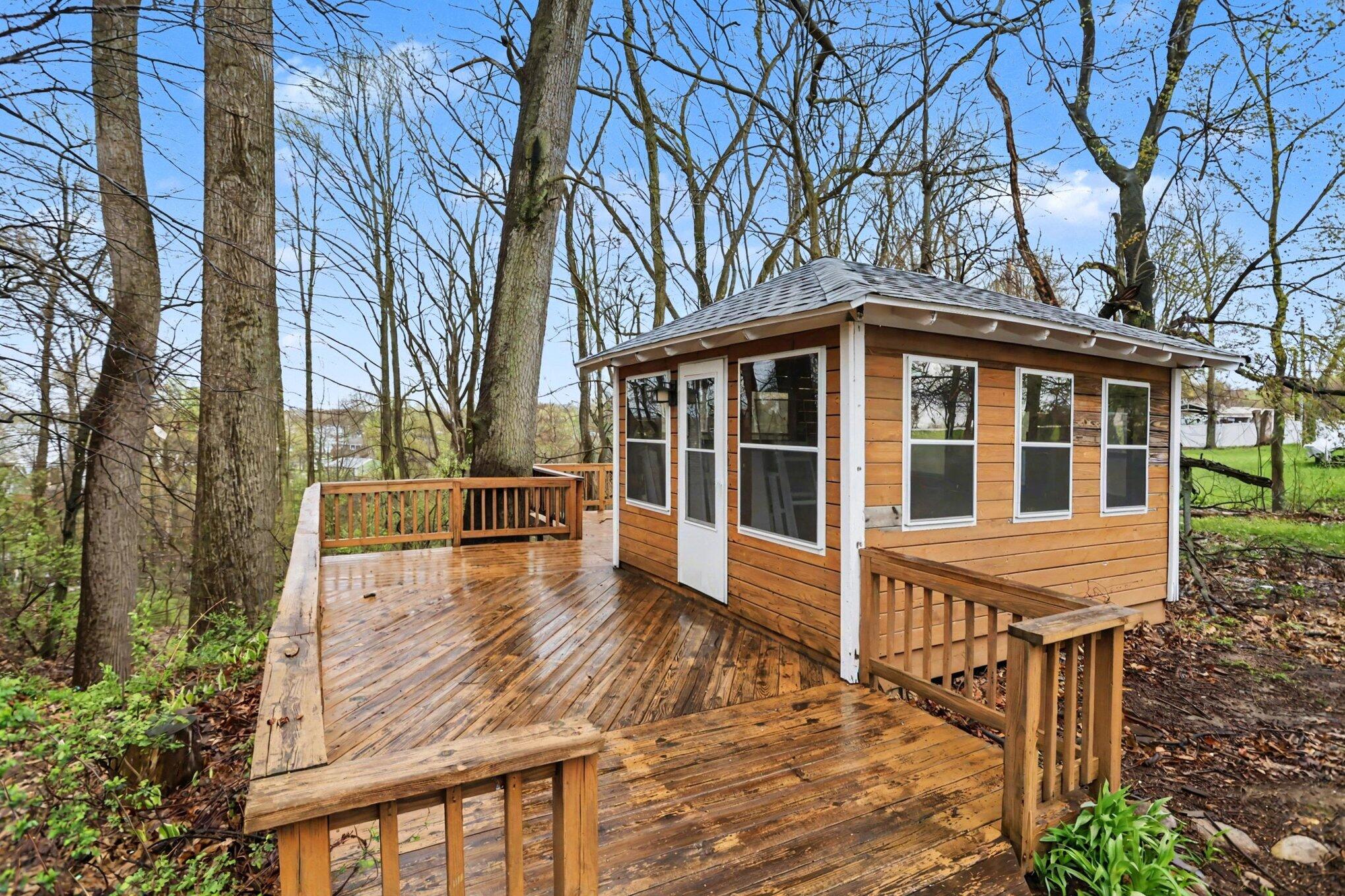 33320 Ridenour Road Dowagiac MI 49047