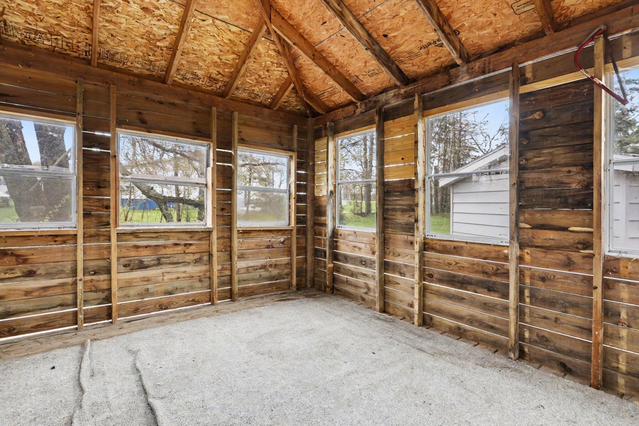 33320 Ridenour Road Dowagiac MI 49047