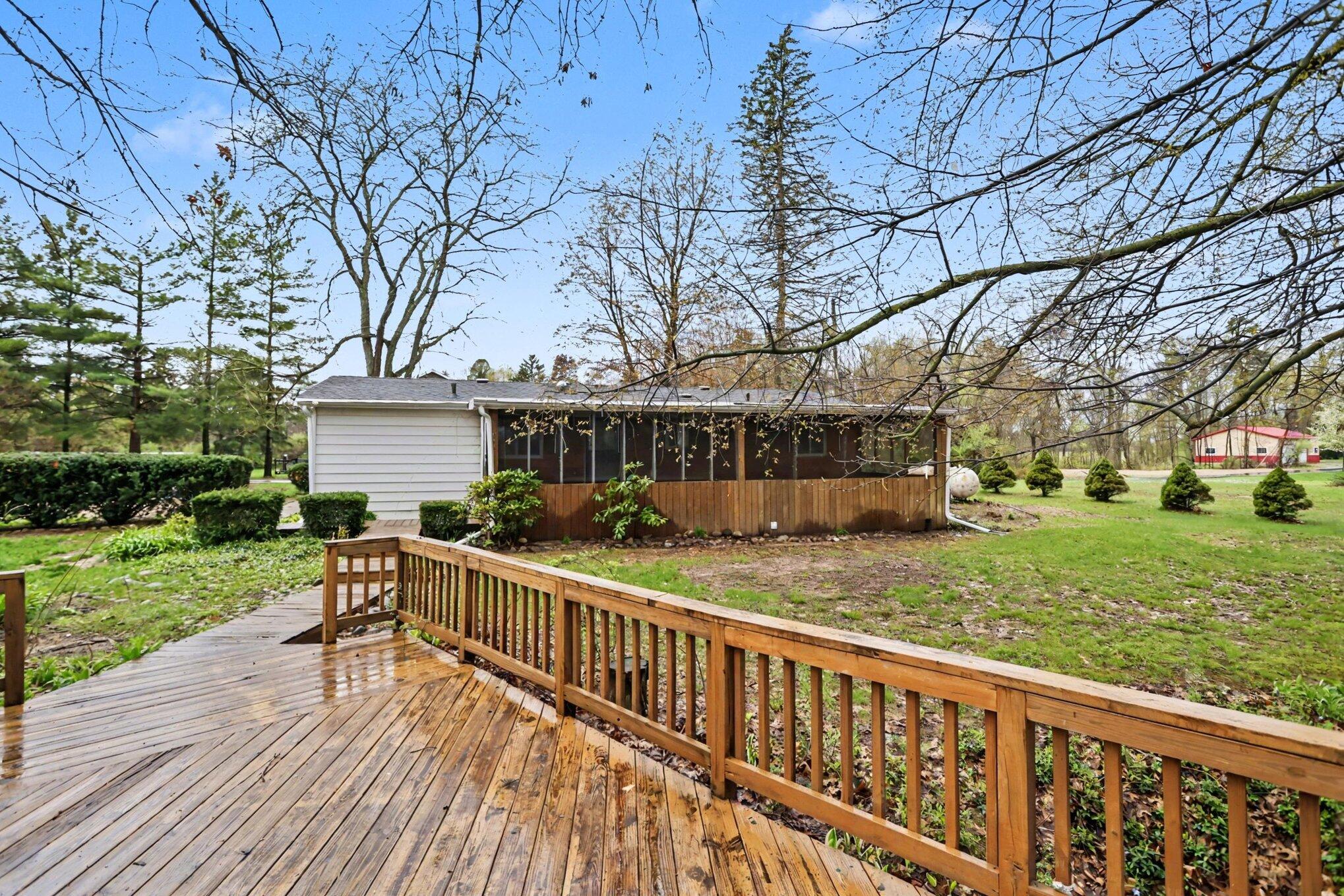 33320 Ridenour Road Dowagiac MI 49047