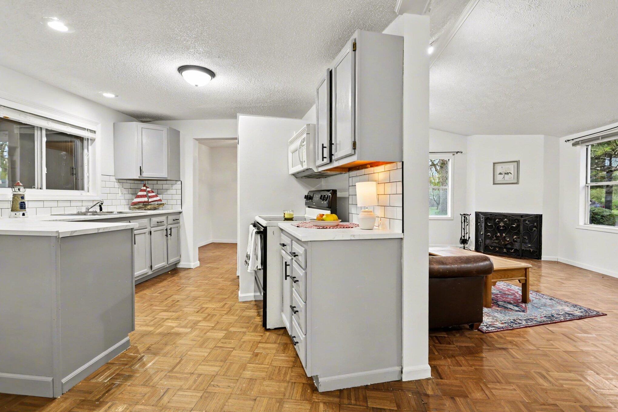 33320 Ridenour Road Dowagiac MI 49047